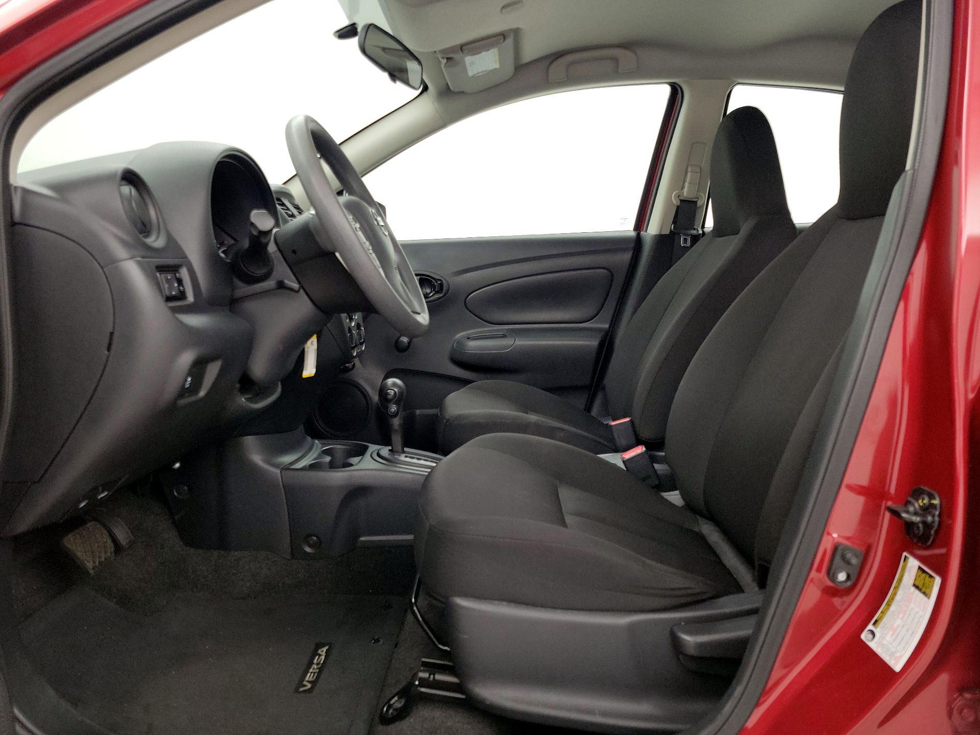 Thumbnail: 2016 Nissan Versa - 11