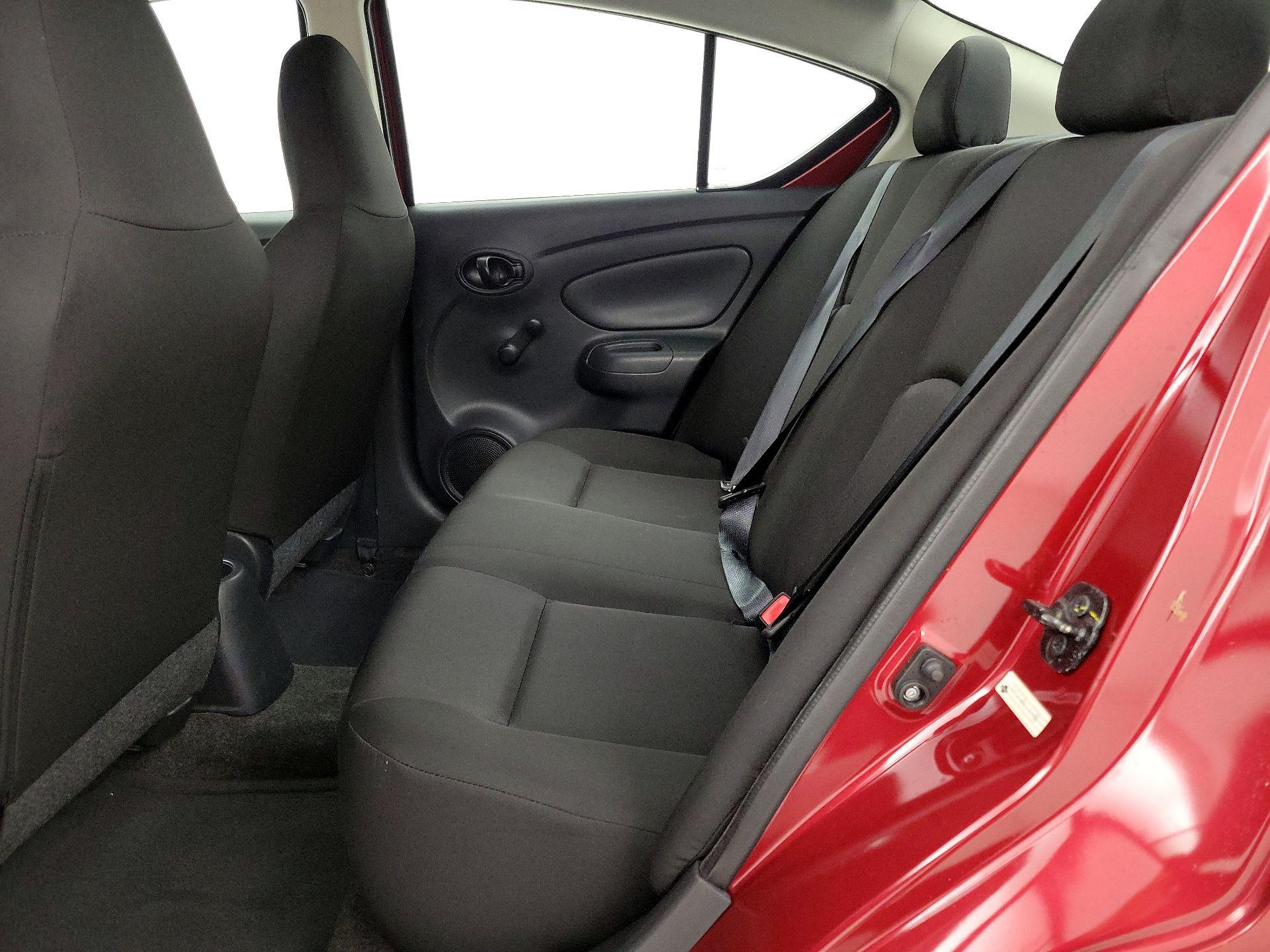 Thumbnail: 2016 Nissan Versa - 17