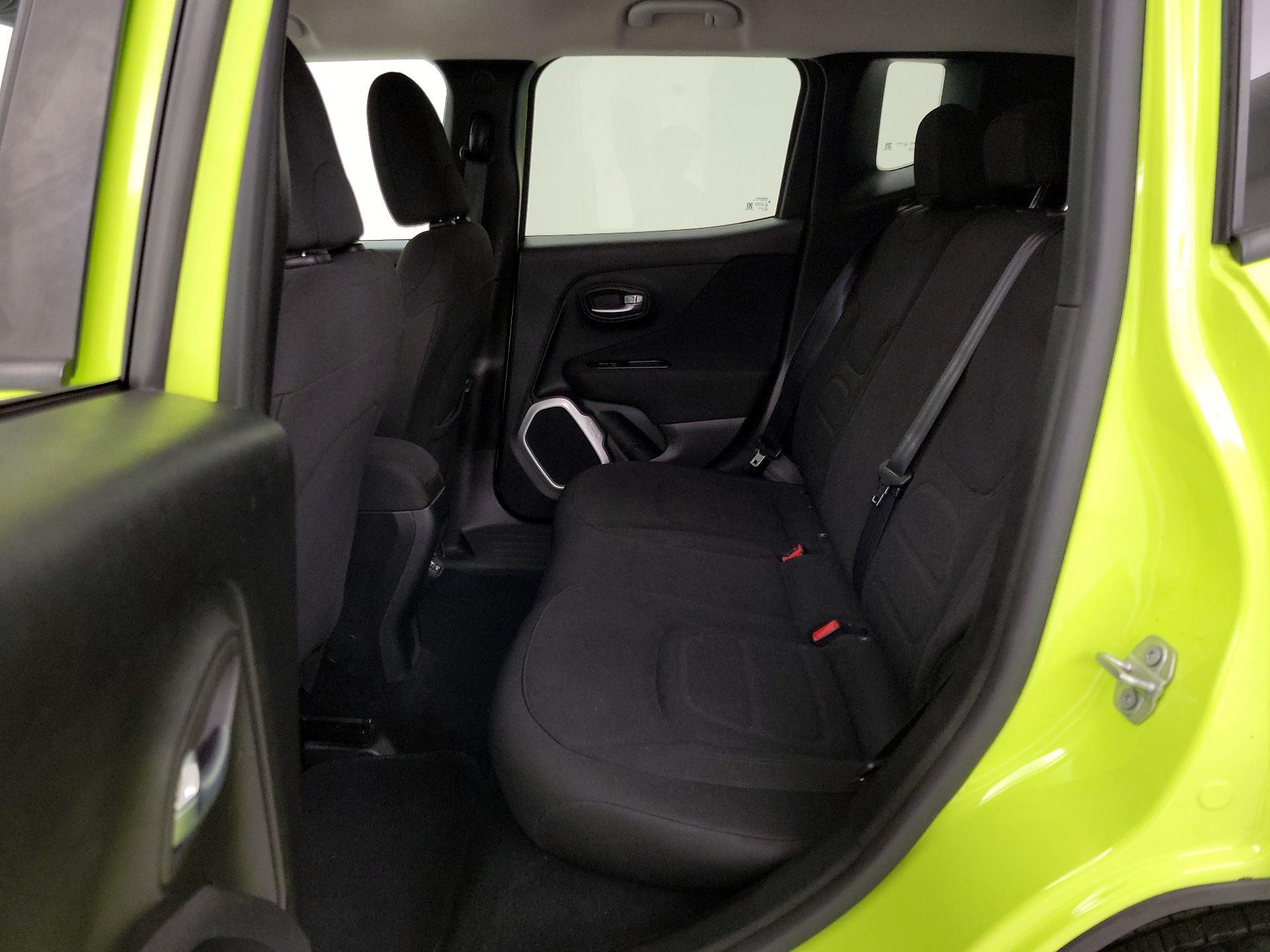 Thumbnail: 2018 Jeep Renegade - 19