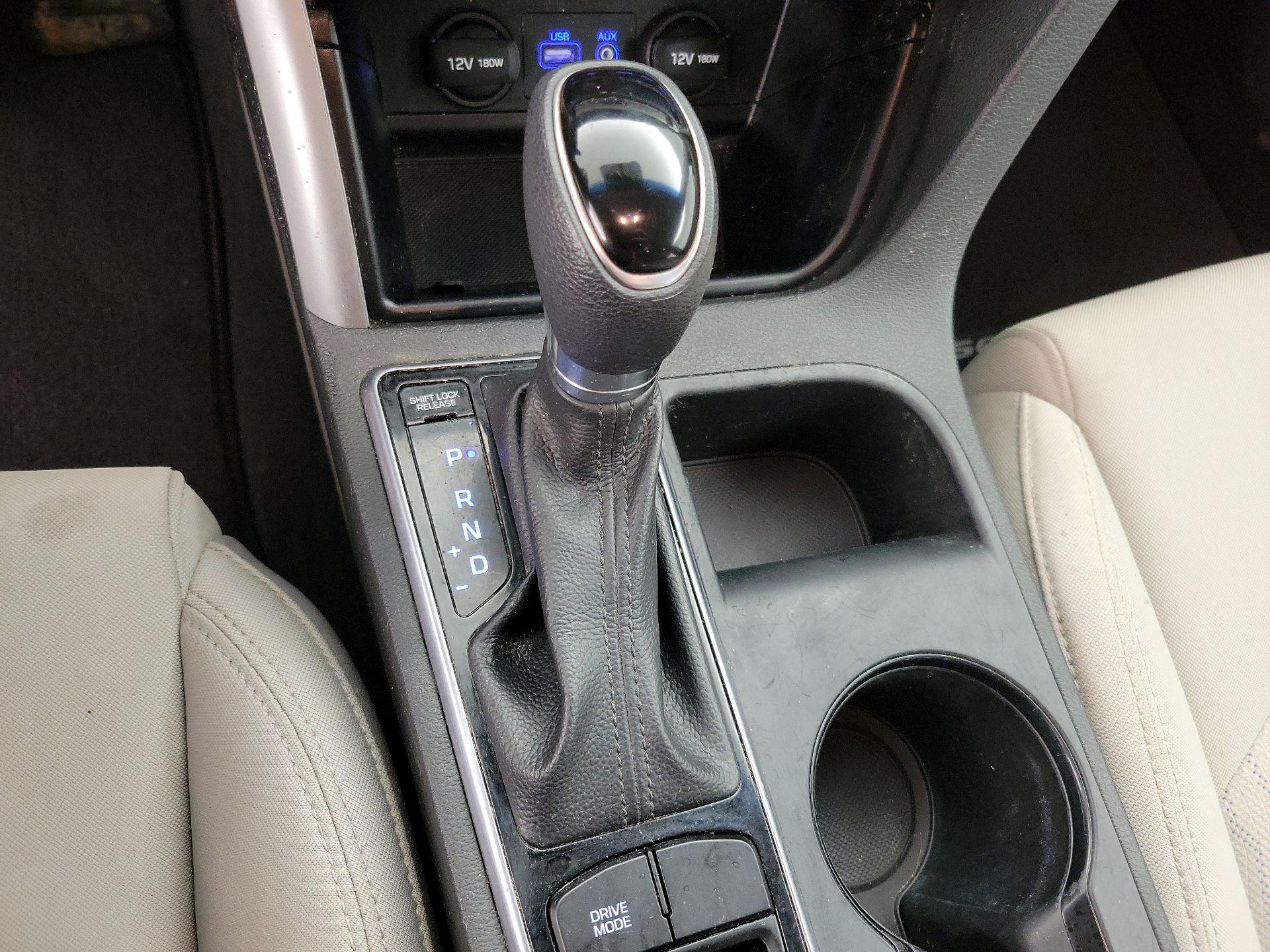 Thumbnail: 2017 Hyundai Sonata - 17