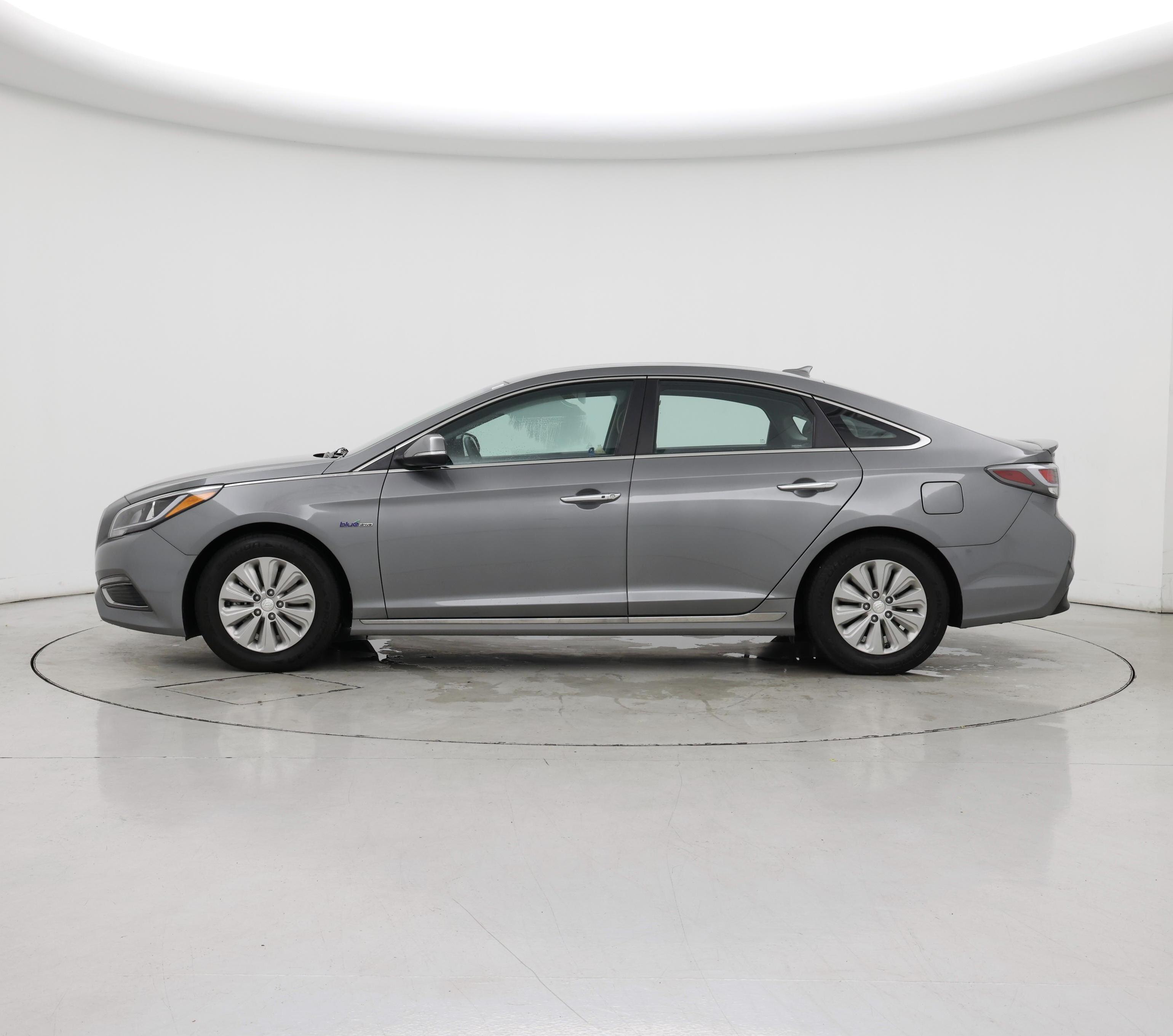 Thumbnail: 2017 Hyundai Sonata - 3
