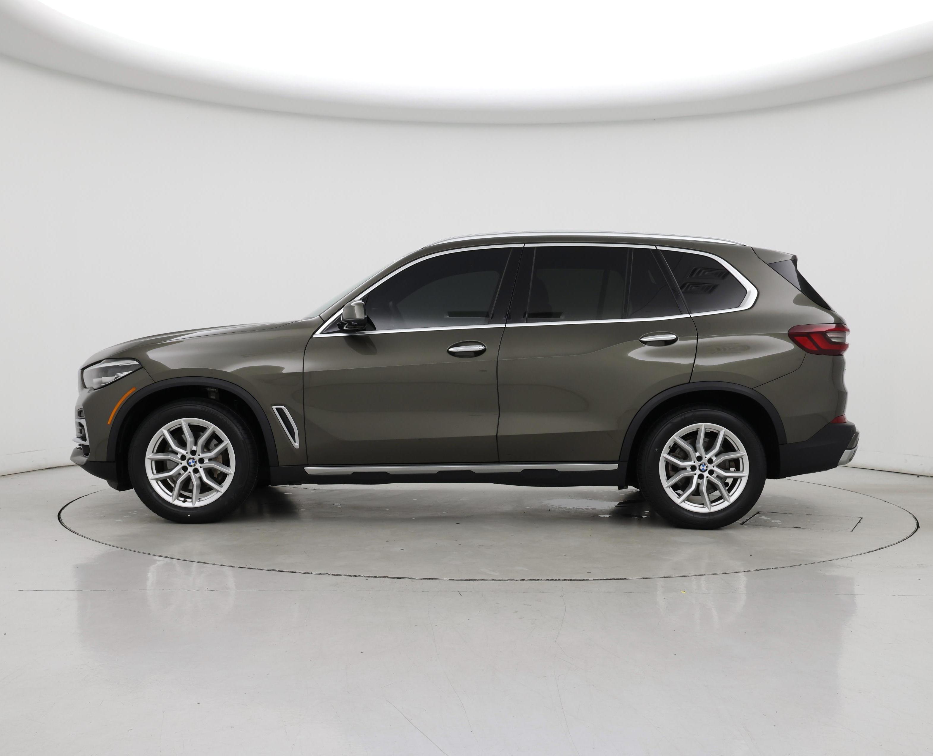 Thumbnail: 2023 BMW X5 - 3