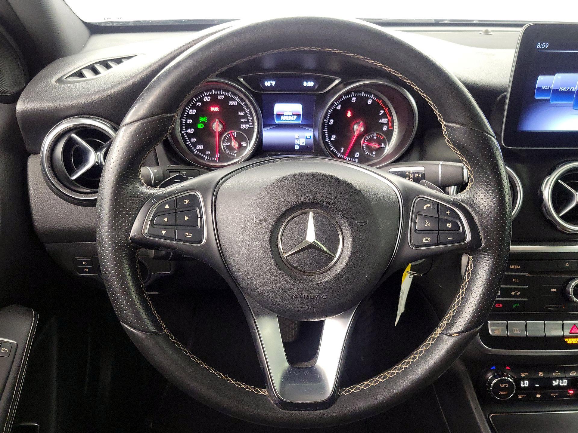 Thumbnail: 2018 Mercedes-Benz GLA - 10