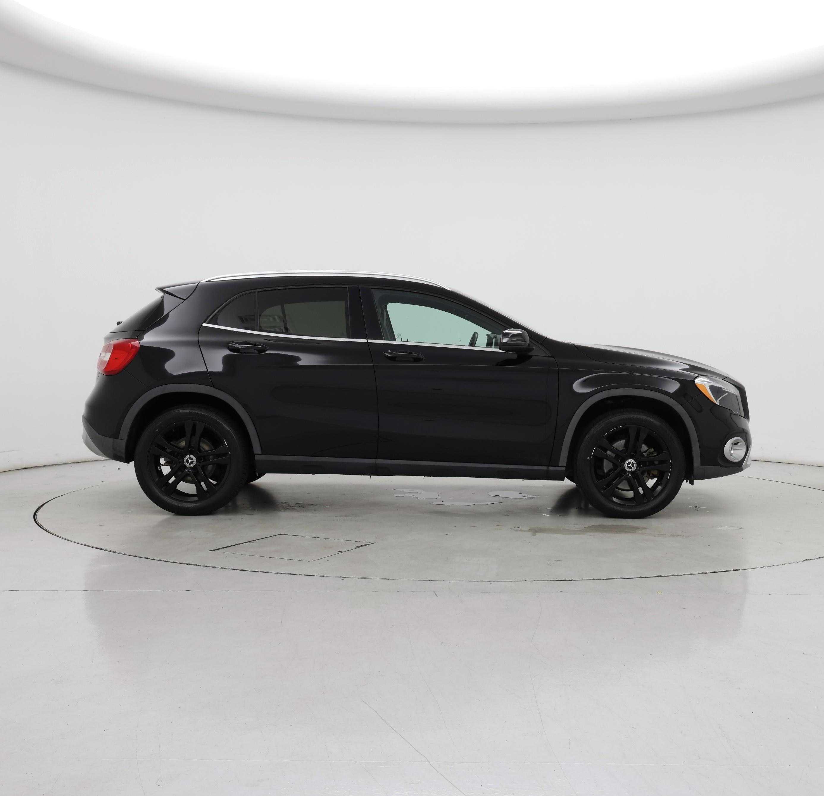 Thumbnail: 2018 Mercedes-Benz GLA - 7