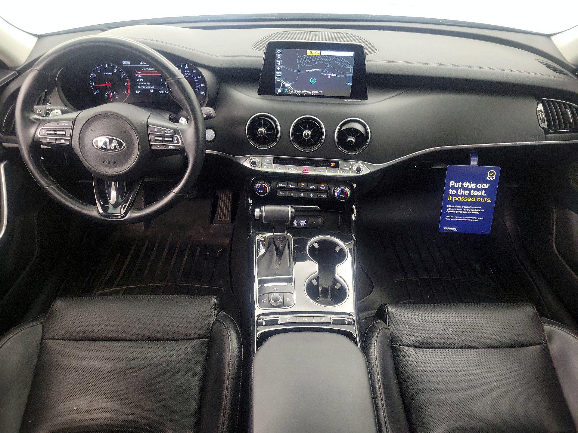 Thumbnail: 2018 Kia Stinger - 9