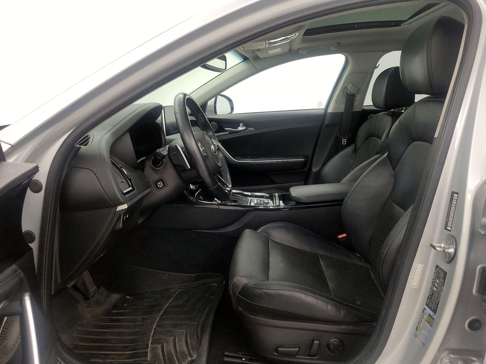 Thumbnail: 2018 Kia Stinger - 11