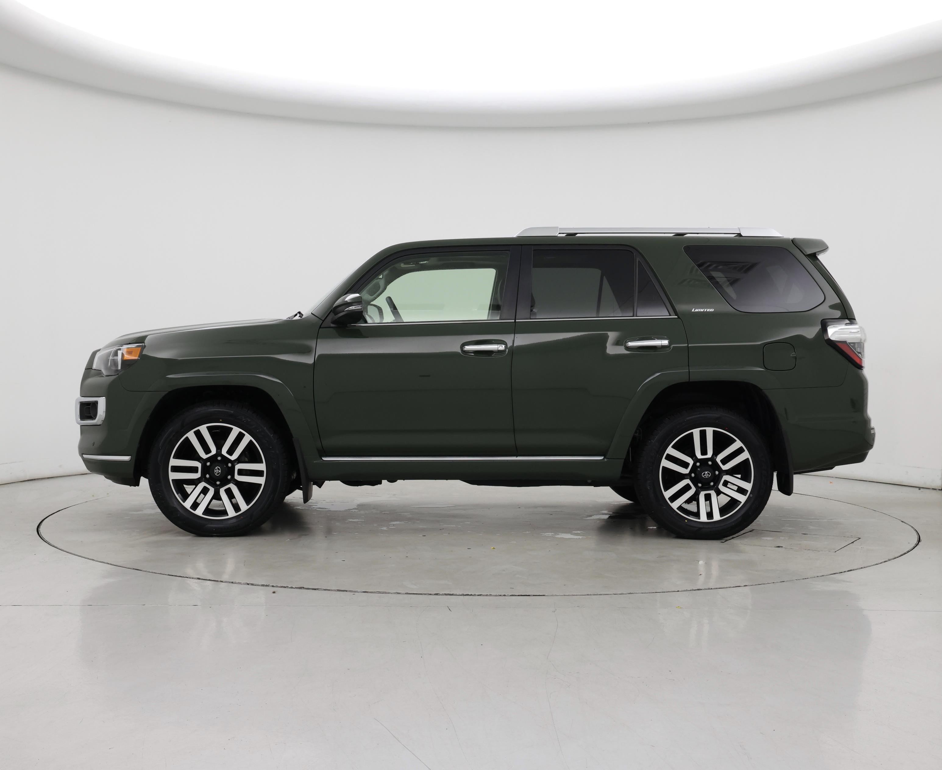 Thumbnail: 2022 Toyota 4Runner - 3
