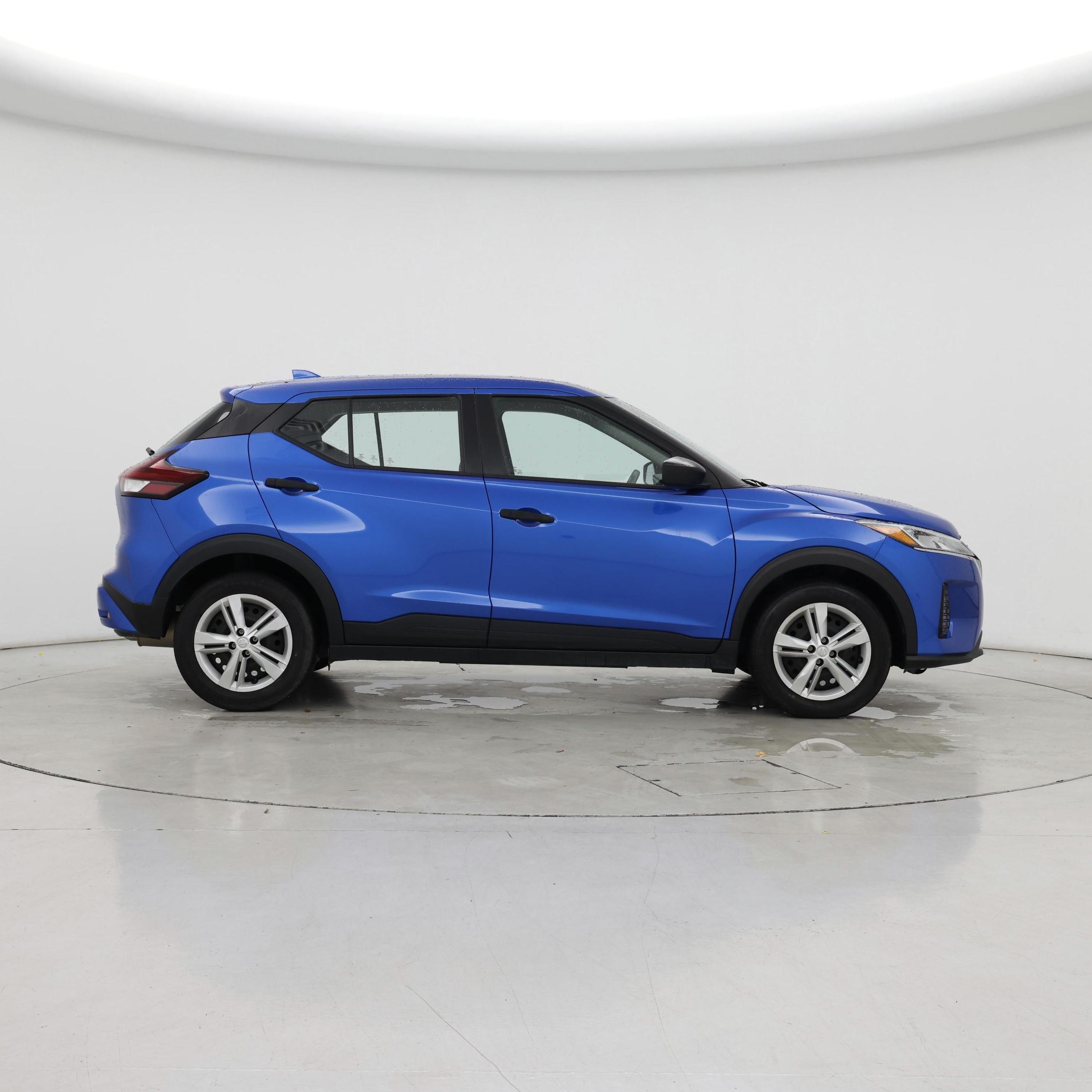 Thumbnail: 2024 Nissan Kicks - 7