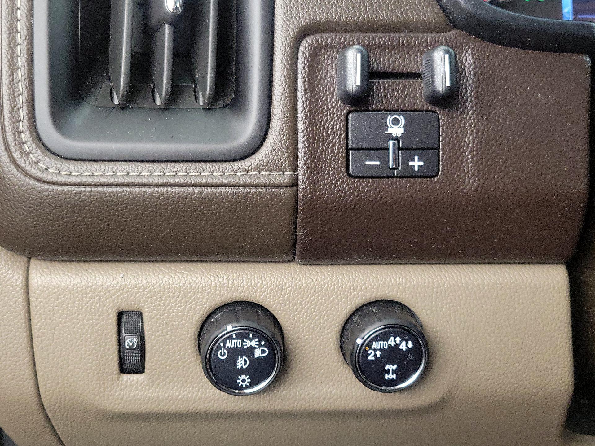 Thumbnail: 2018 GMC Canyon - 13