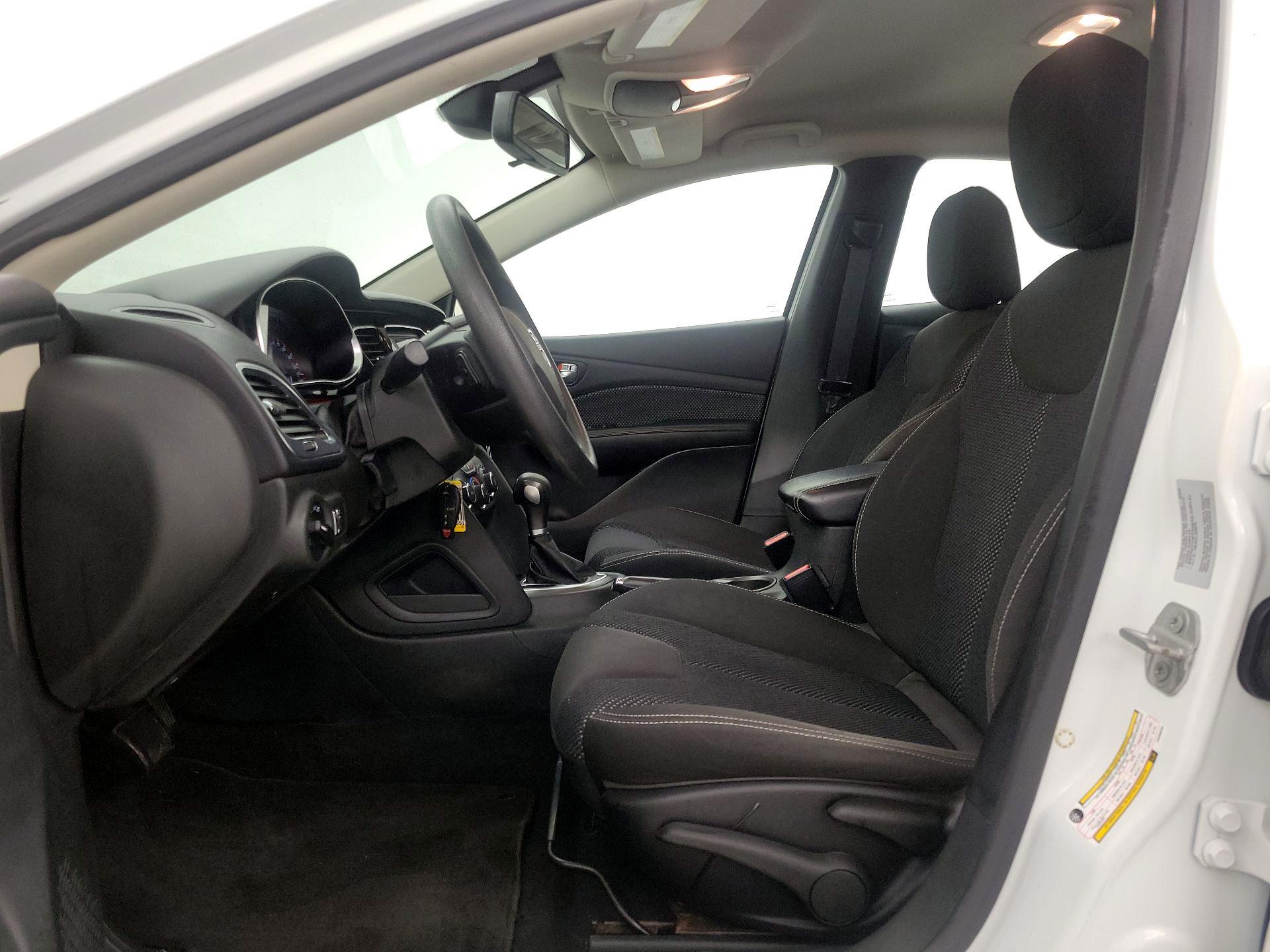 Thumbnail: 2015 Dodge Dart - 11