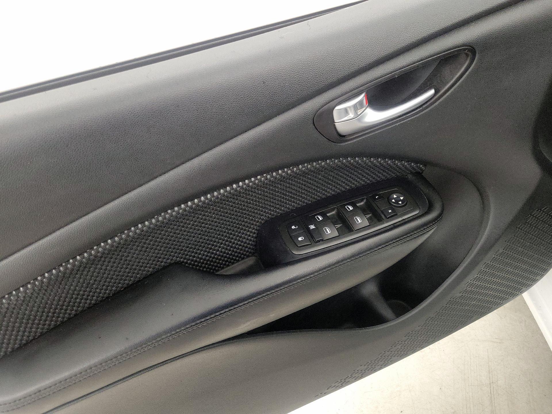 Thumbnail: 2015 Dodge Dart - 12