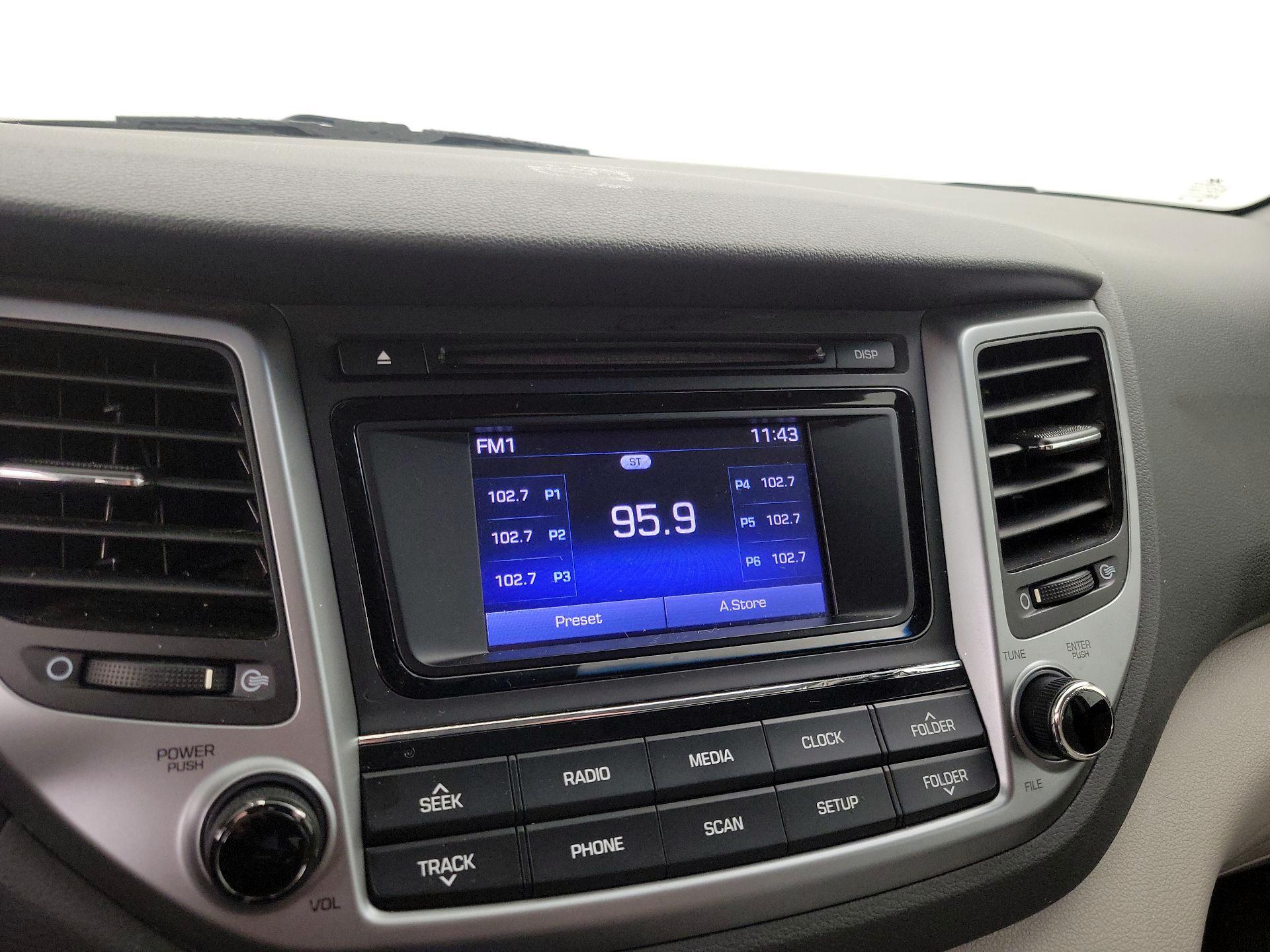 Thumbnail: 2018 Hyundai Tucson - 15