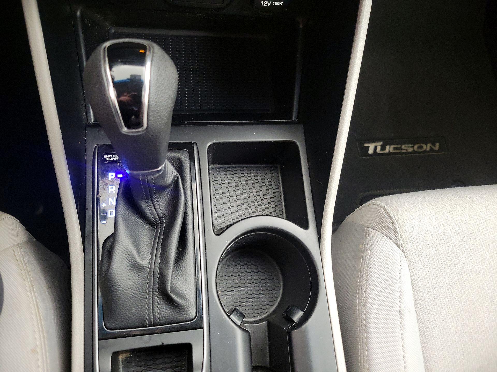 Thumbnail: 2018 Hyundai Tucson - 17