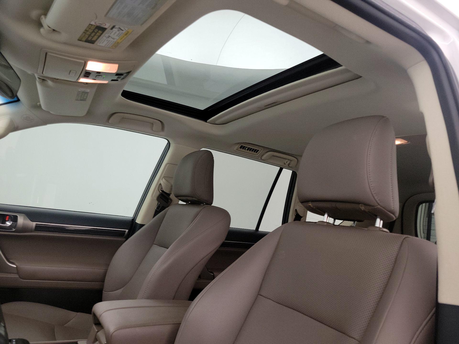 Thumbnail: 2021 Lexus GX - 20