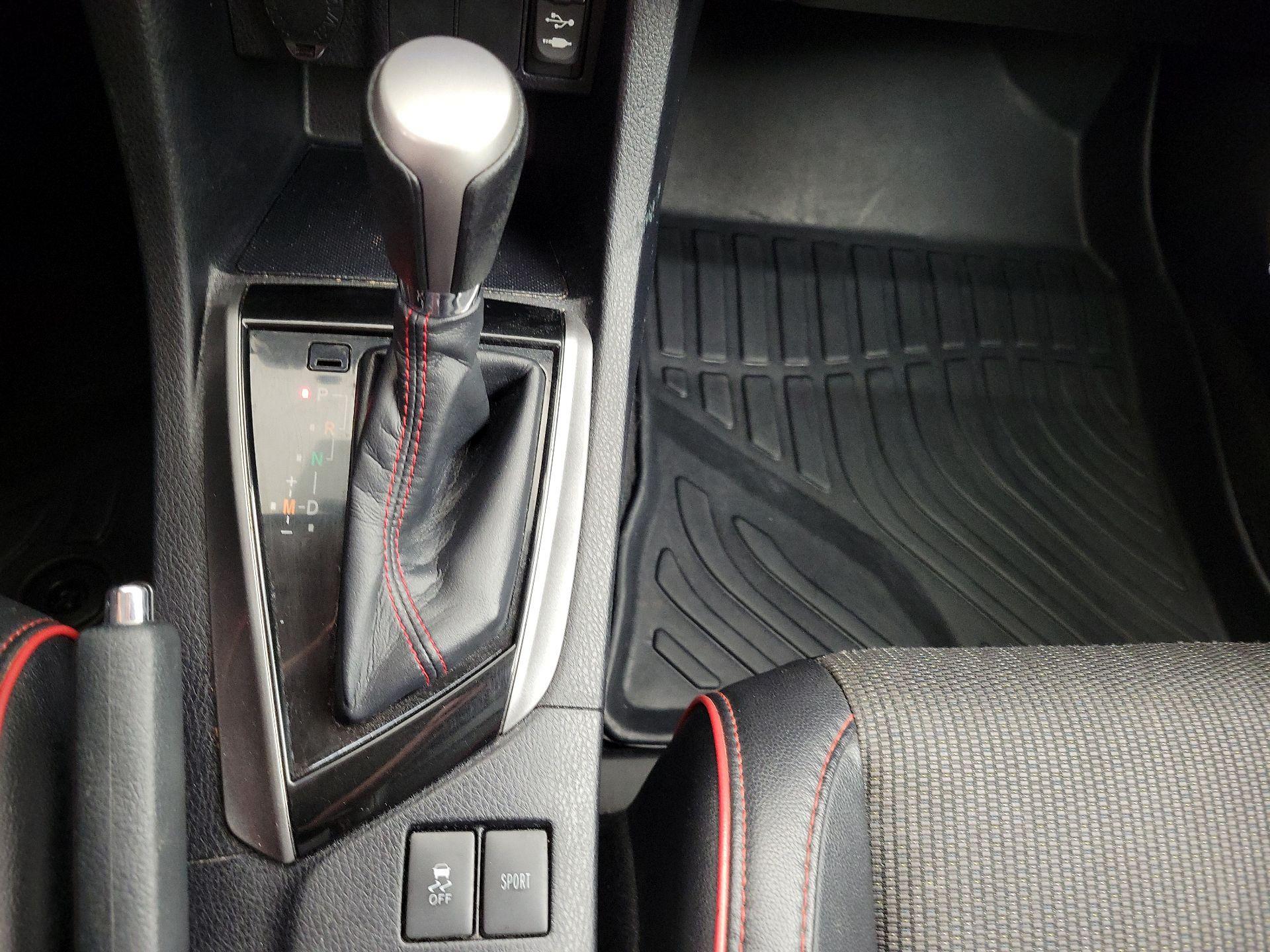 Thumbnail: 2016 Toyota Corolla - 17