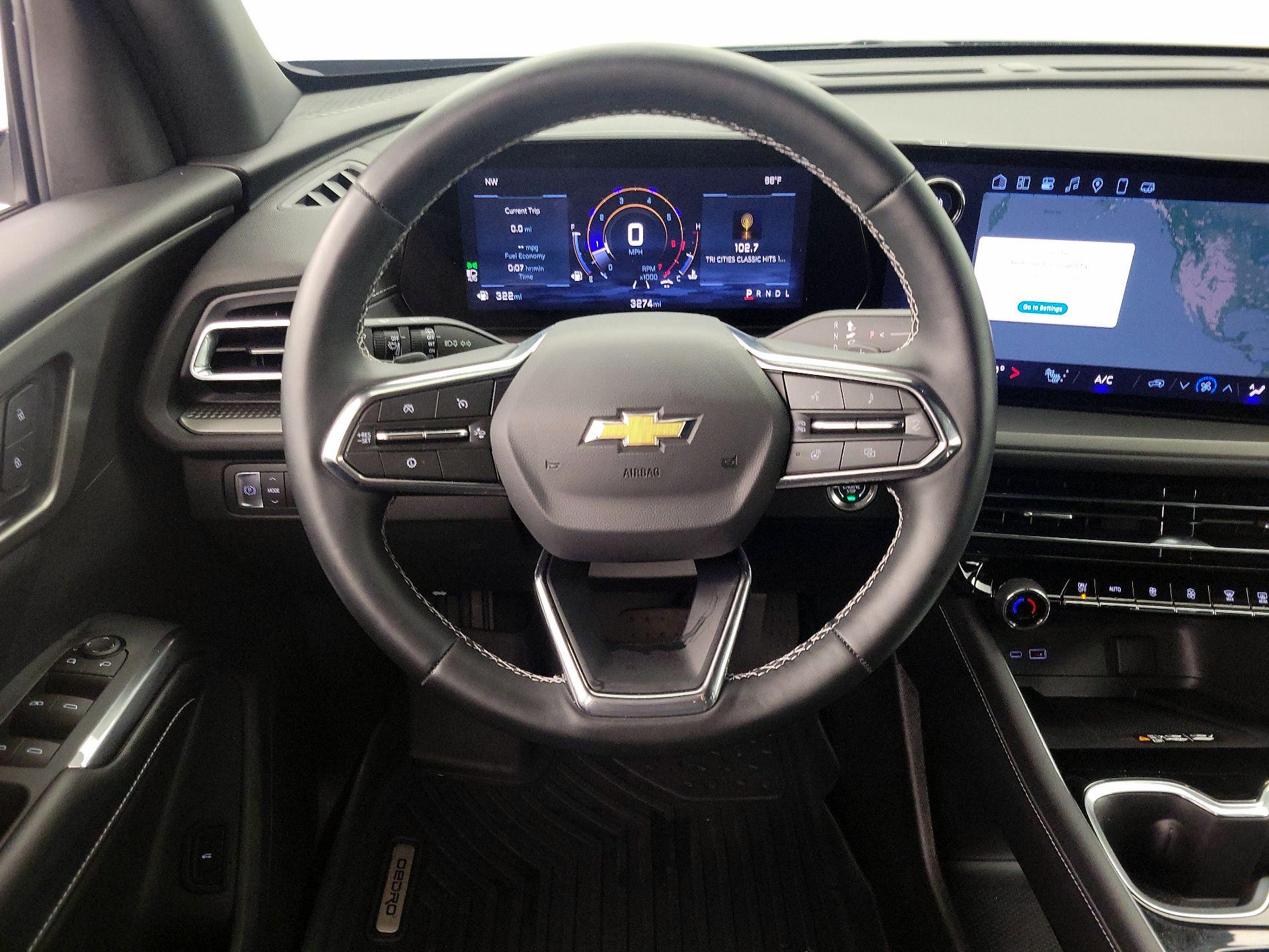 Thumbnail: 2025 Chevrolet Traverse - 10