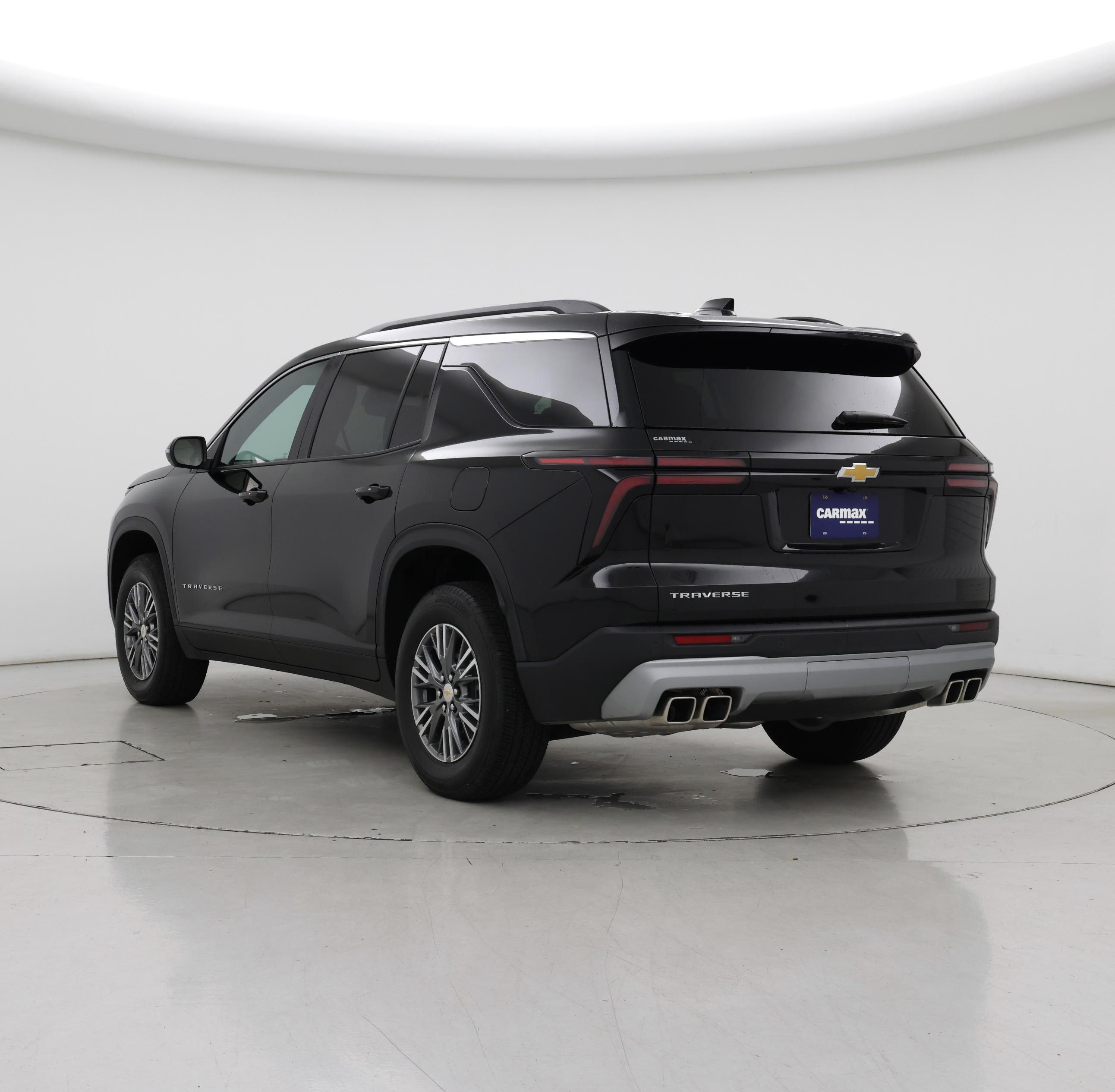 Thumbnail: 2025 Chevrolet Traverse - 2