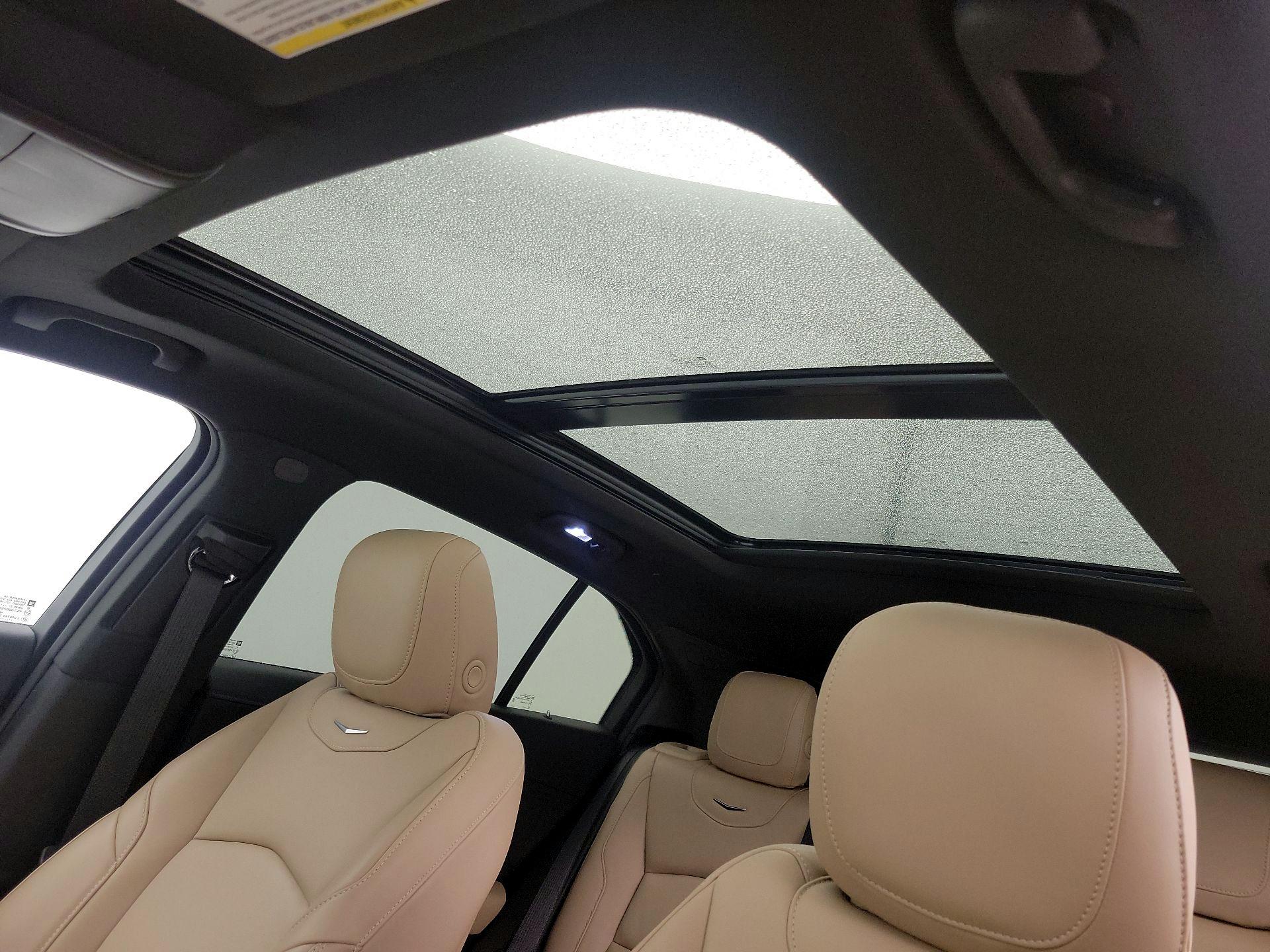 Thumbnail: 2024 Cadillac XT4 - 19