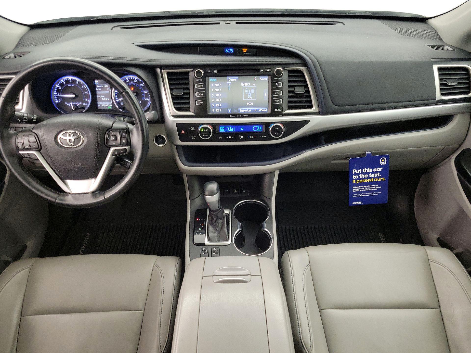 Thumbnail: 2017 Toyota Highlander - 9