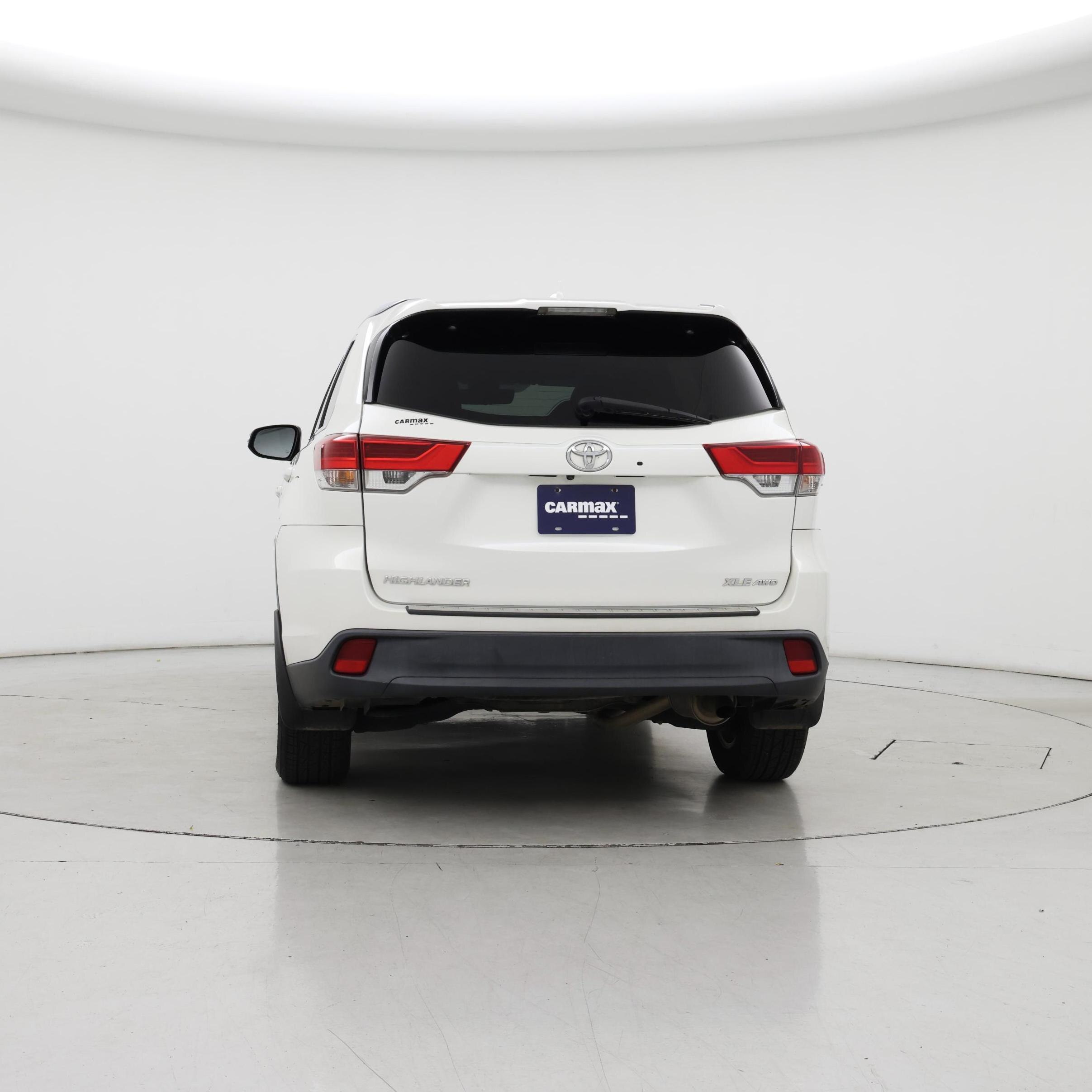 Thumbnail: 2017 Toyota Highlander - 6