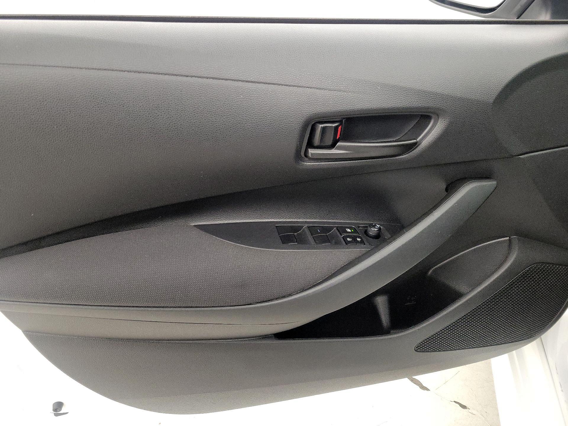 Thumbnail: 2023 Toyota Corolla - 12