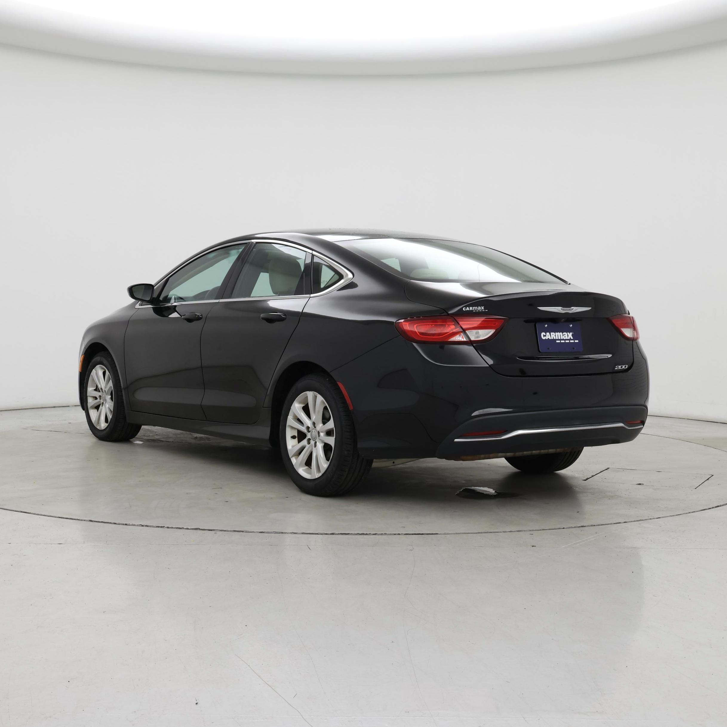 Thumbnail: 2016 Chrysler 200 - 2