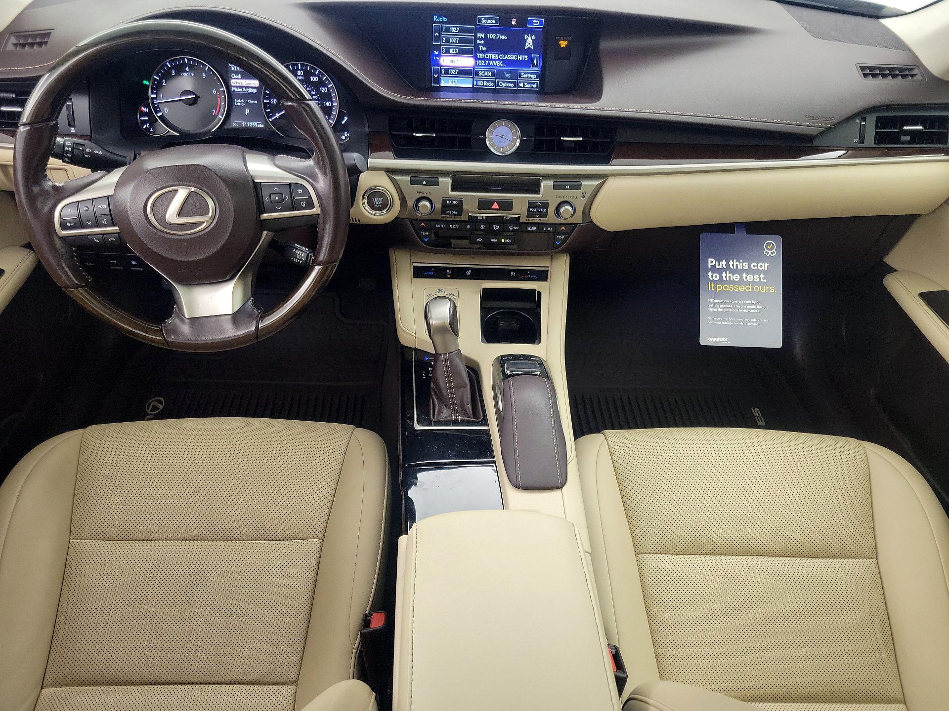 Thumbnail: 2016 Lexus ES - 9