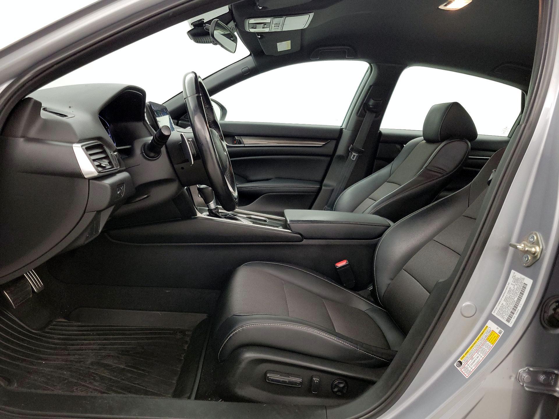 Thumbnail: 2018 Honda Accord - 11