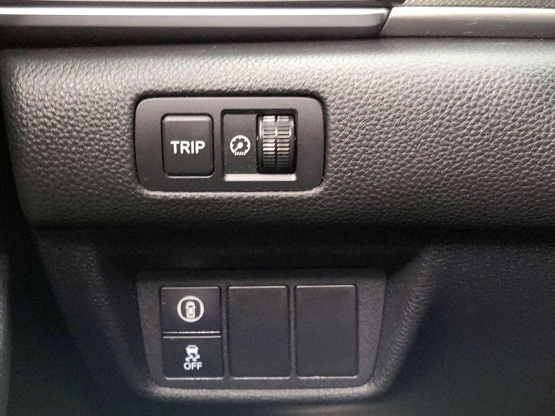 Thumbnail: 2018 Honda Accord - 13