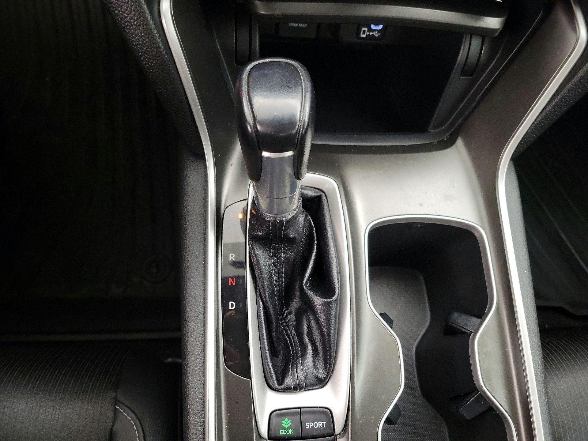 Thumbnail: 2018 Honda Accord - 17