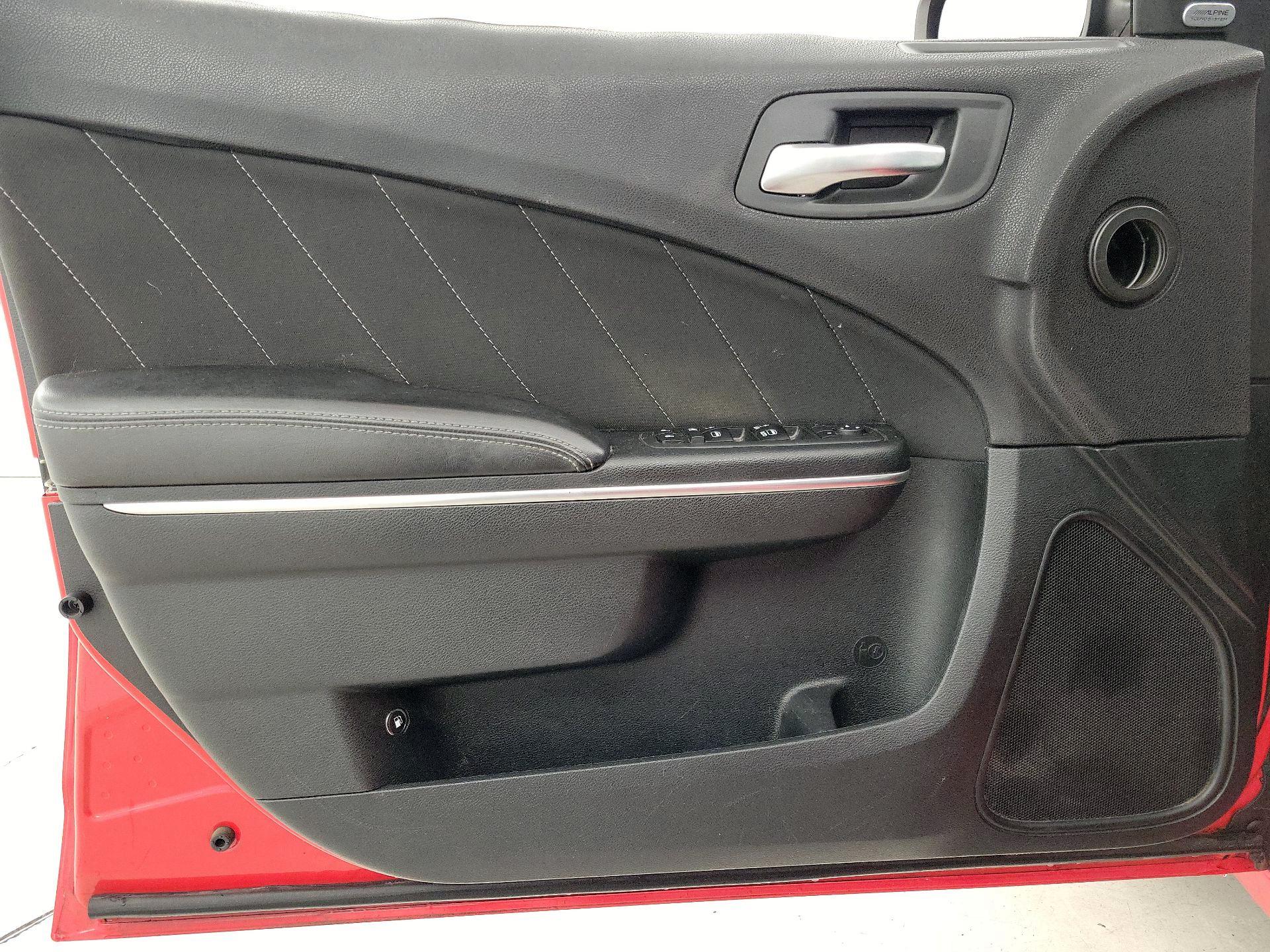 Thumbnail: 2018 Dodge Charger - 12