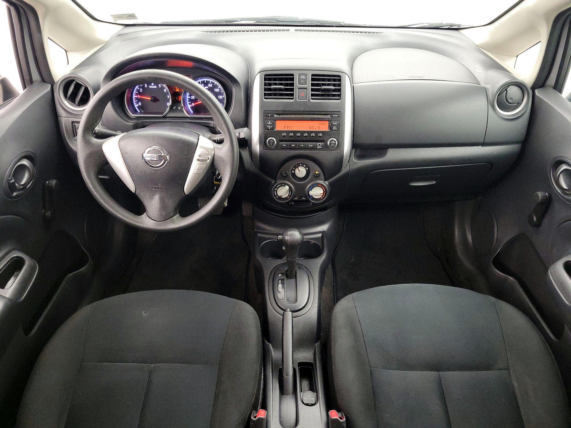 Thumbnail: 2014 Nissan Versa Note - 9