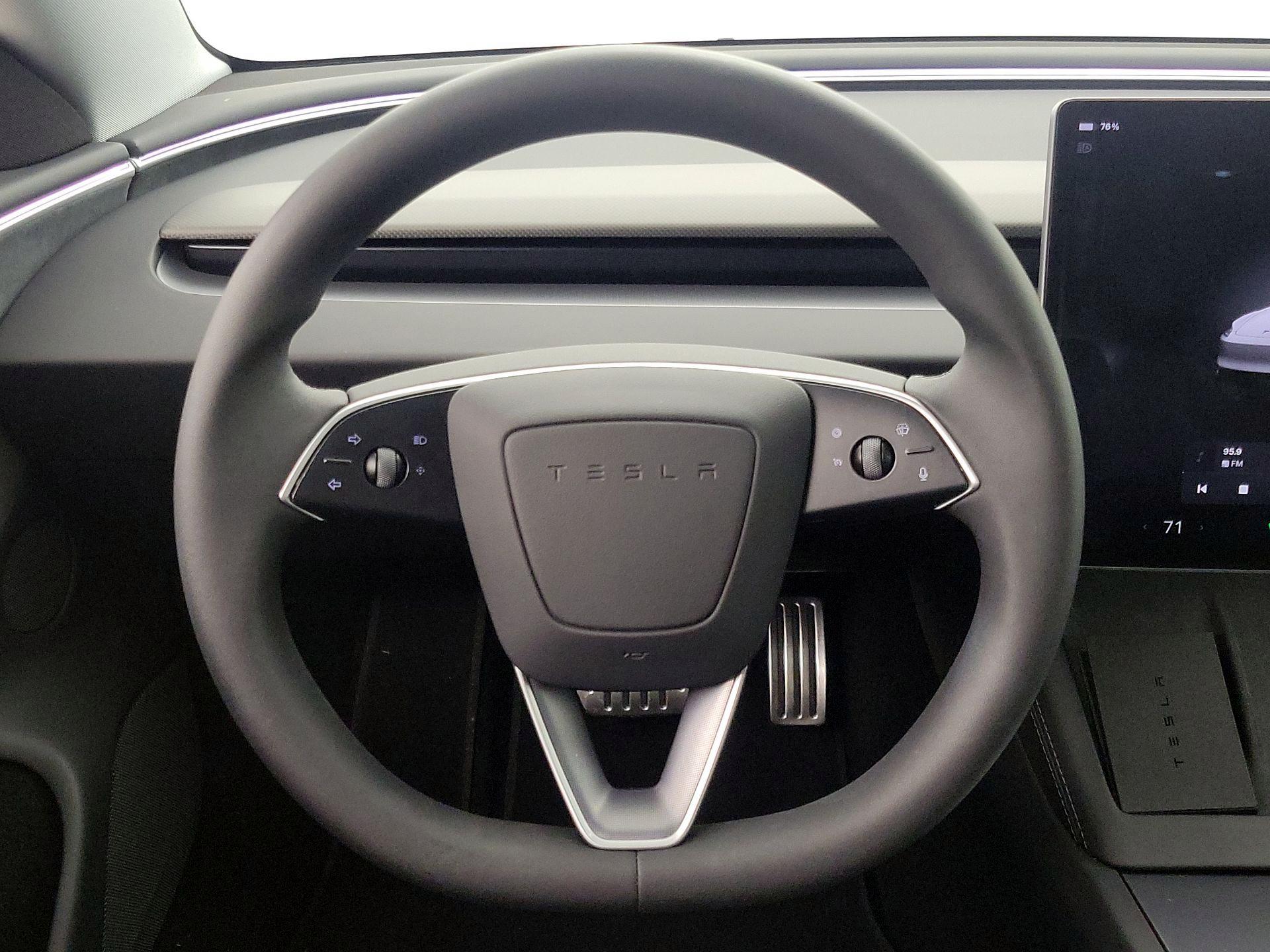 Thumbnail: 2024 Tesla Model 3 - 10