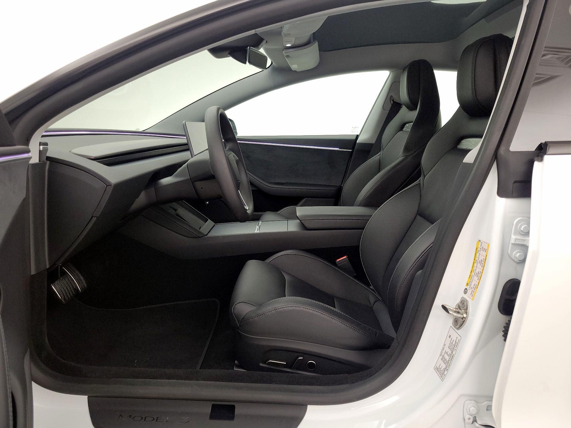 Thumbnail: 2024 Tesla Model 3 - 11