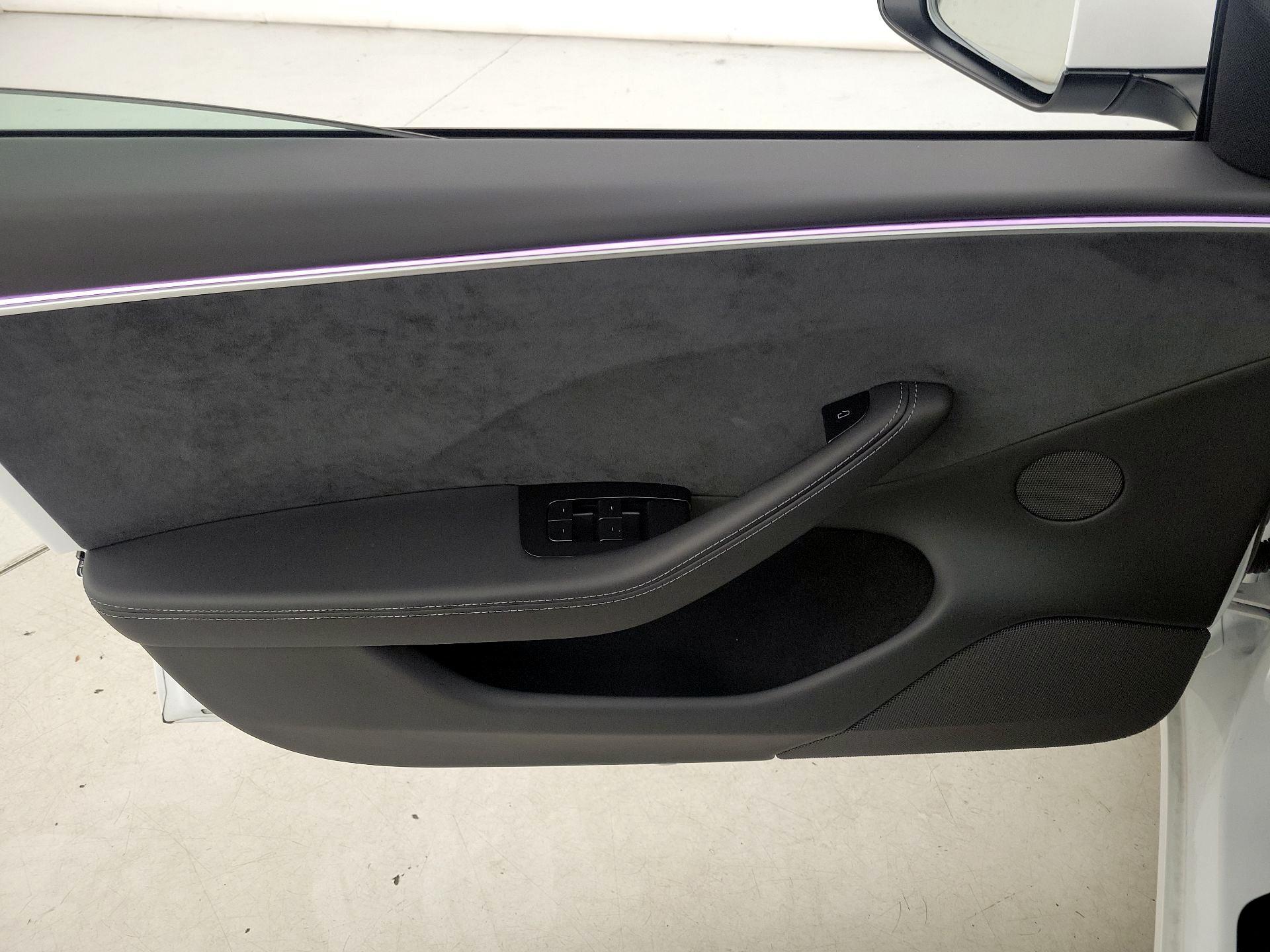 Thumbnail: 2024 Tesla Model 3 - 12