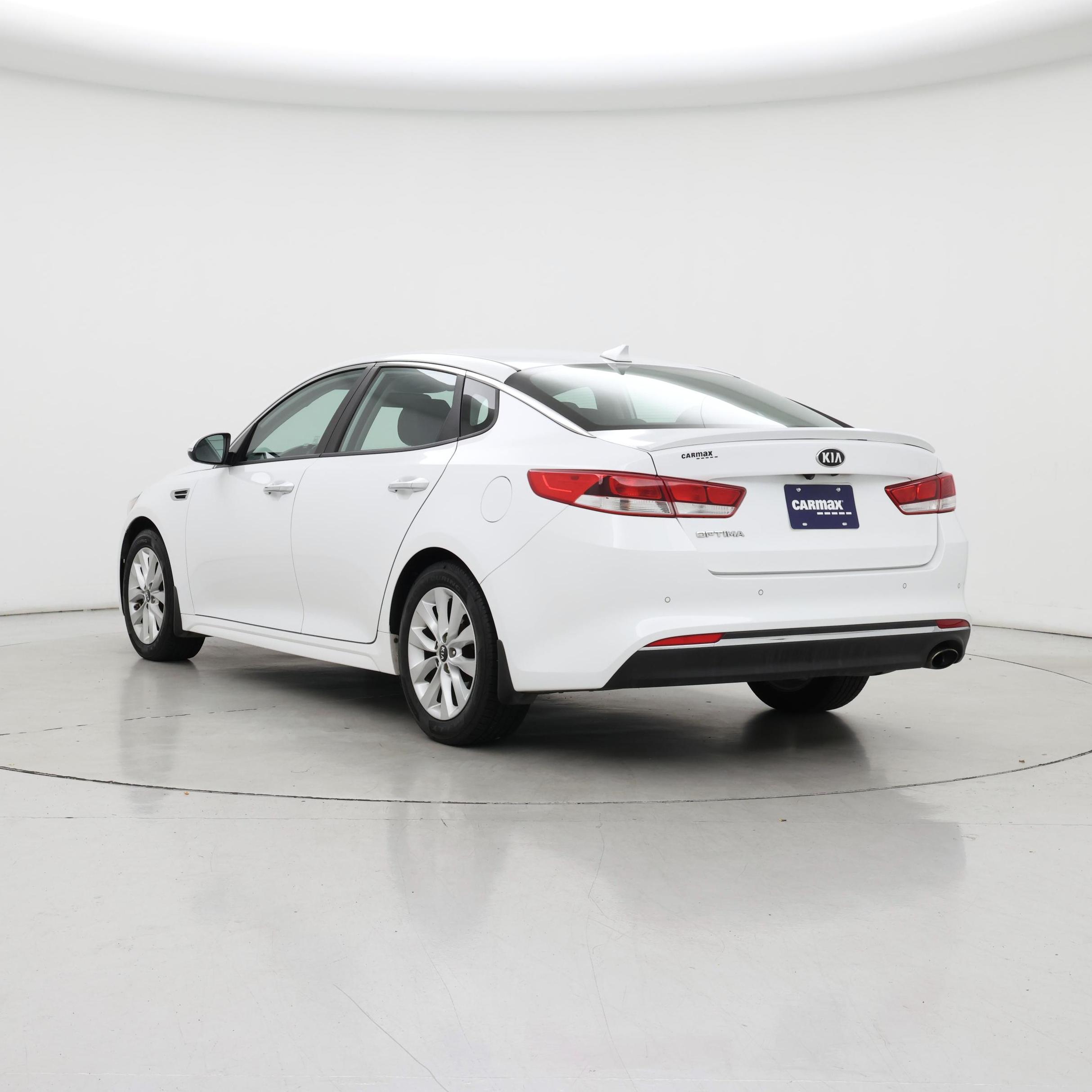 Thumbnail: 2018 Kia Optima - 2