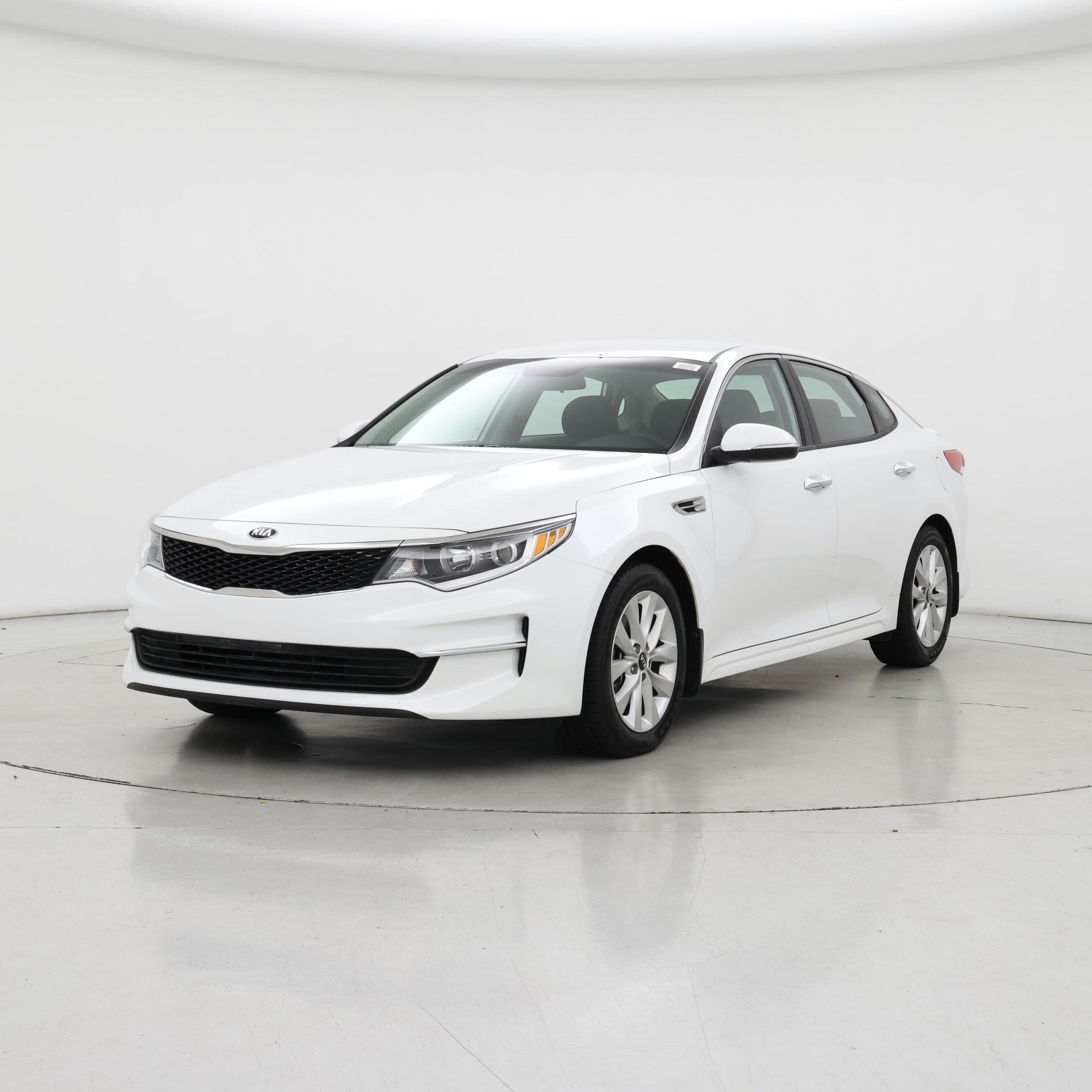 Thumbnail: 2018 Kia Optima - 4
