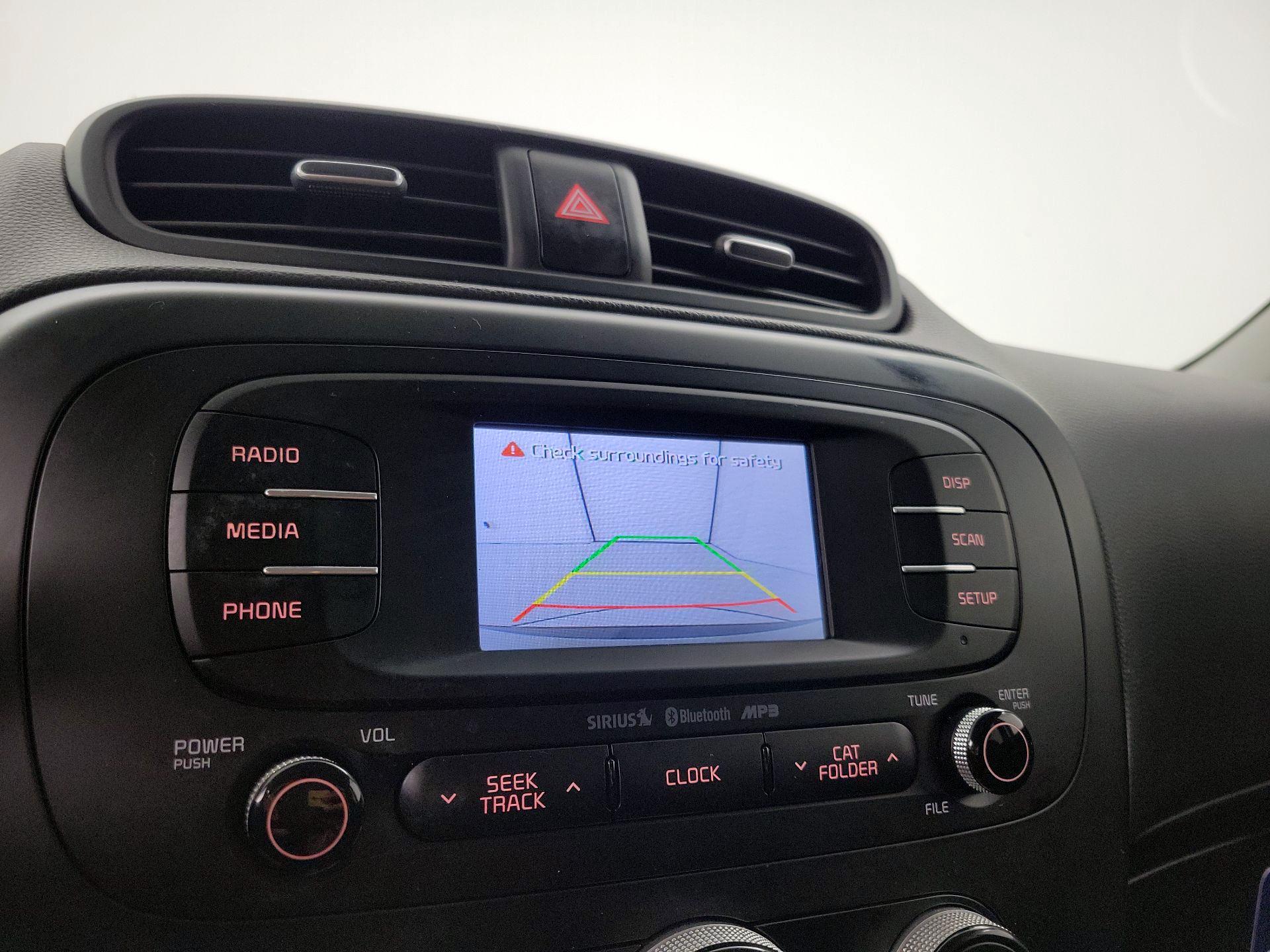 Thumbnail: 2016 Kia Soul - 14