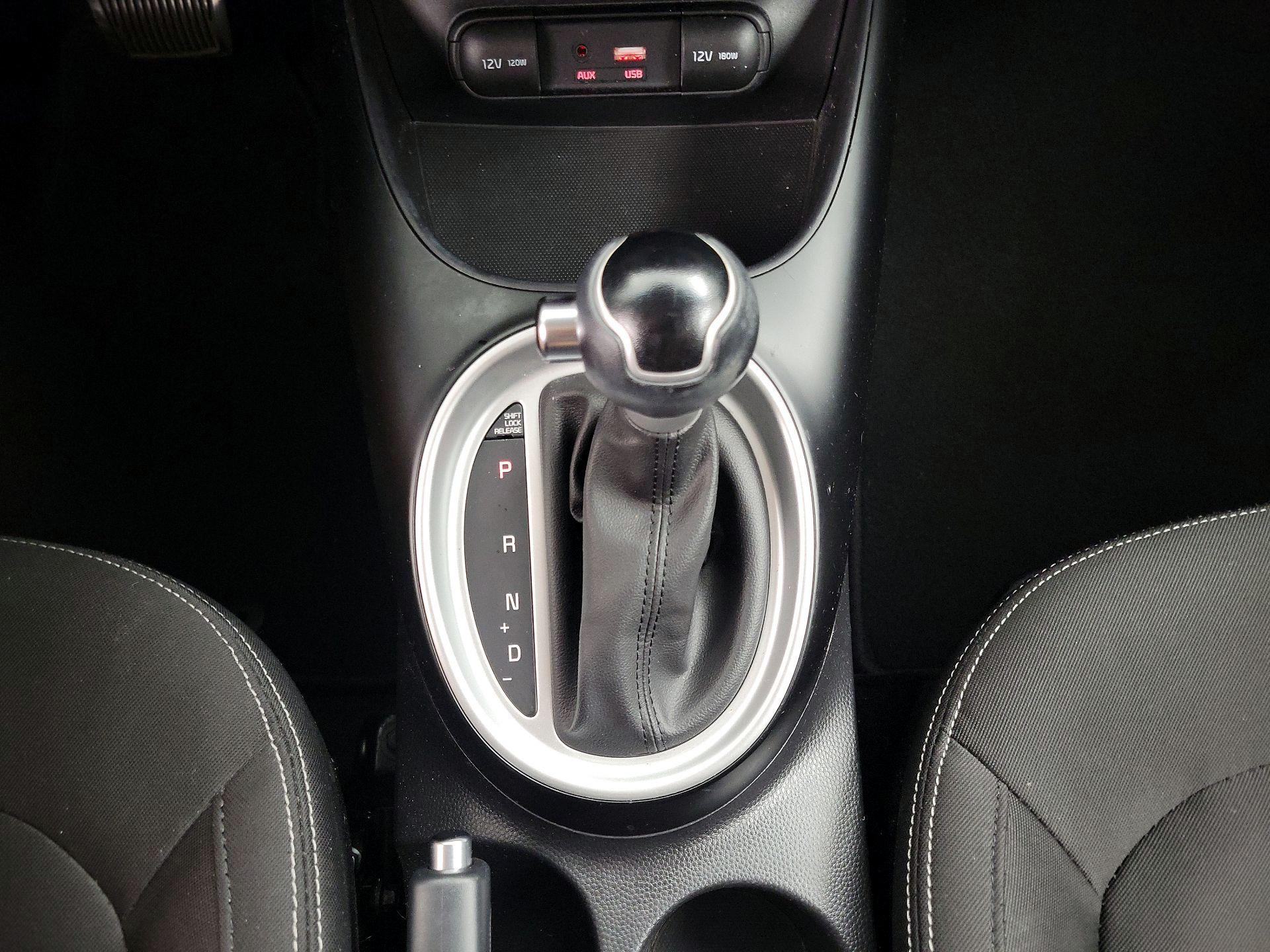 Thumbnail: 2016 Kia Soul - 17