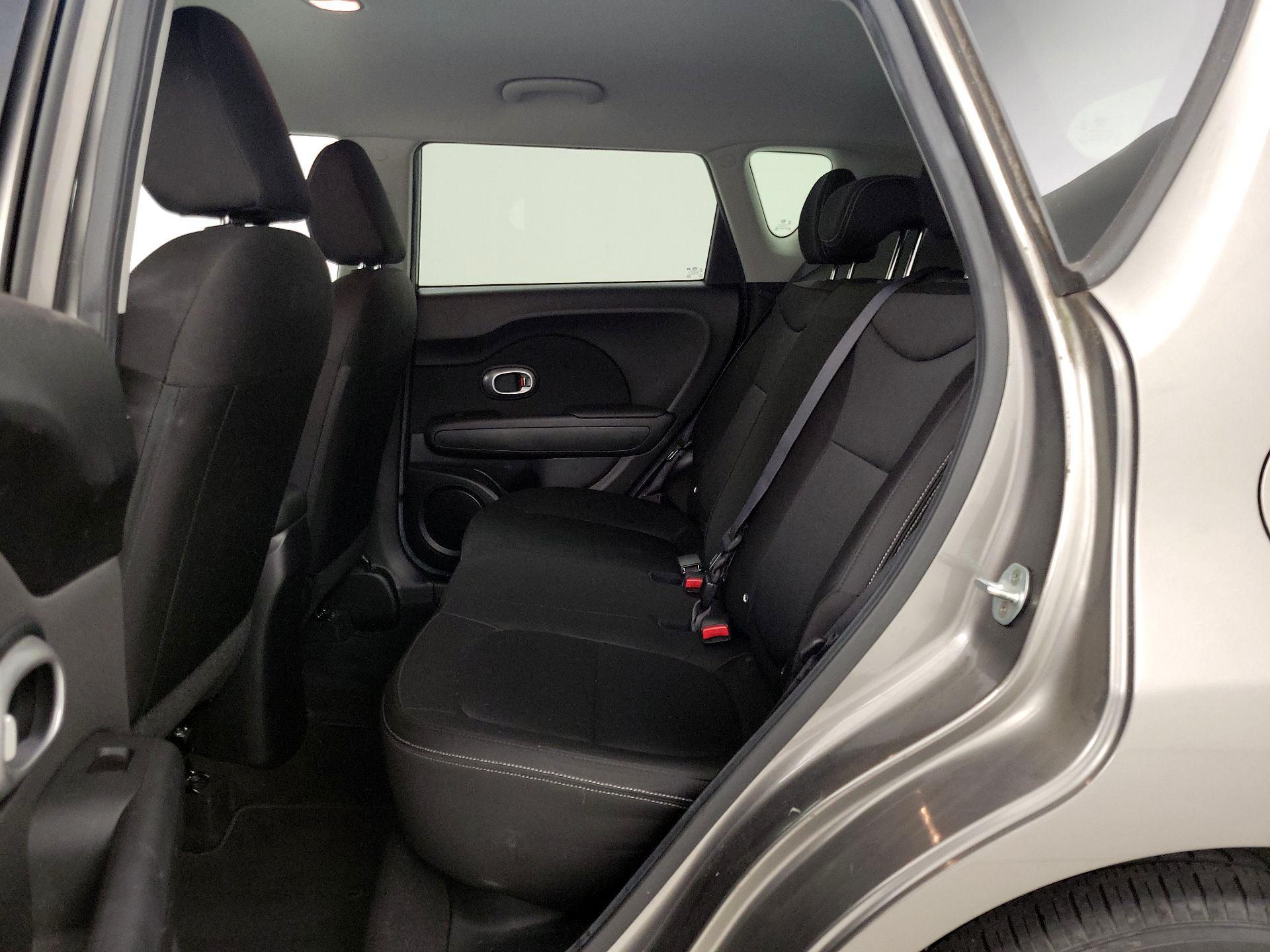 Thumbnail: 2016 Kia Soul - 19