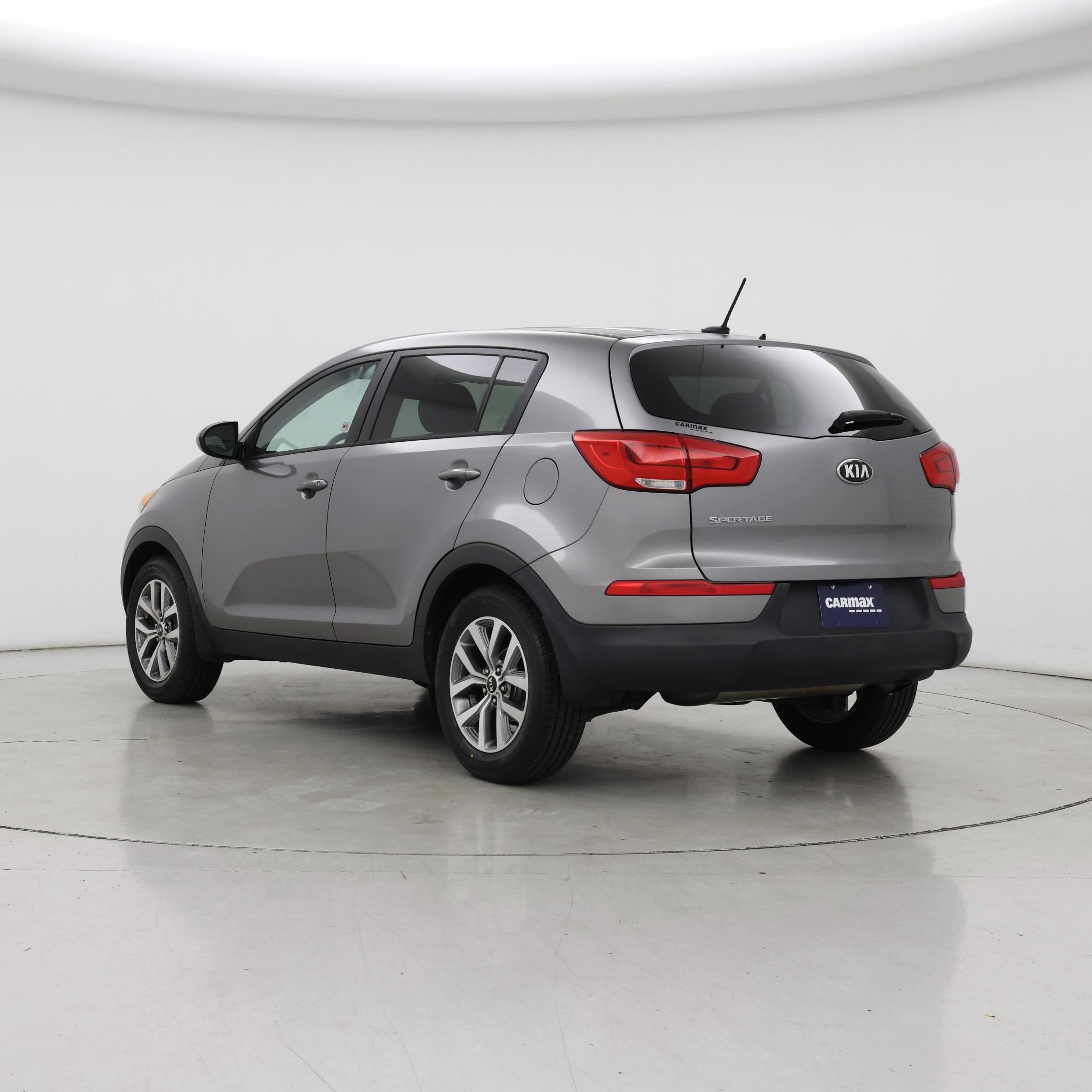 Thumbnail: 2016 Kia Sportage - 2