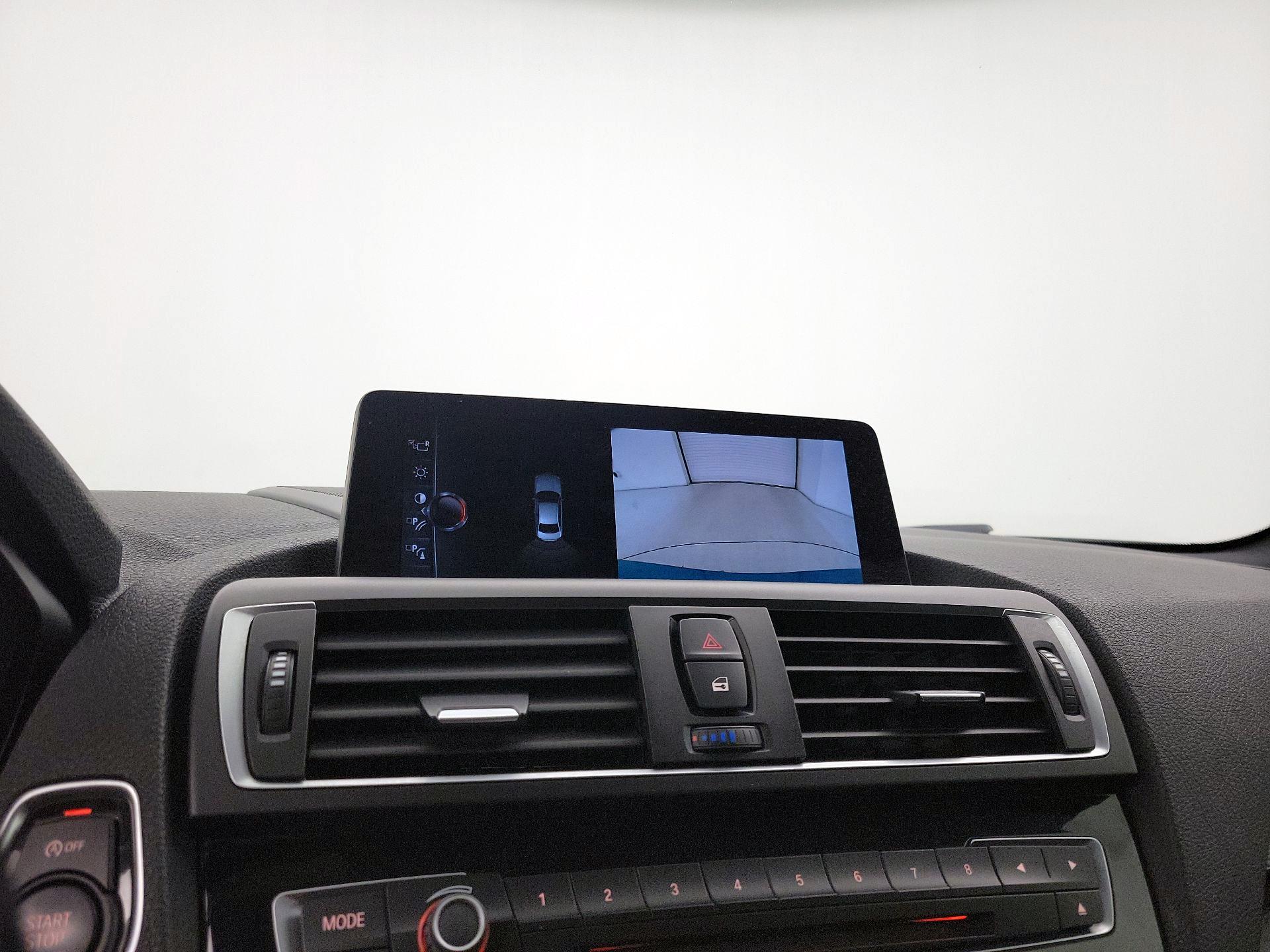 Thumbnail: 2017 BMW M2 - 15