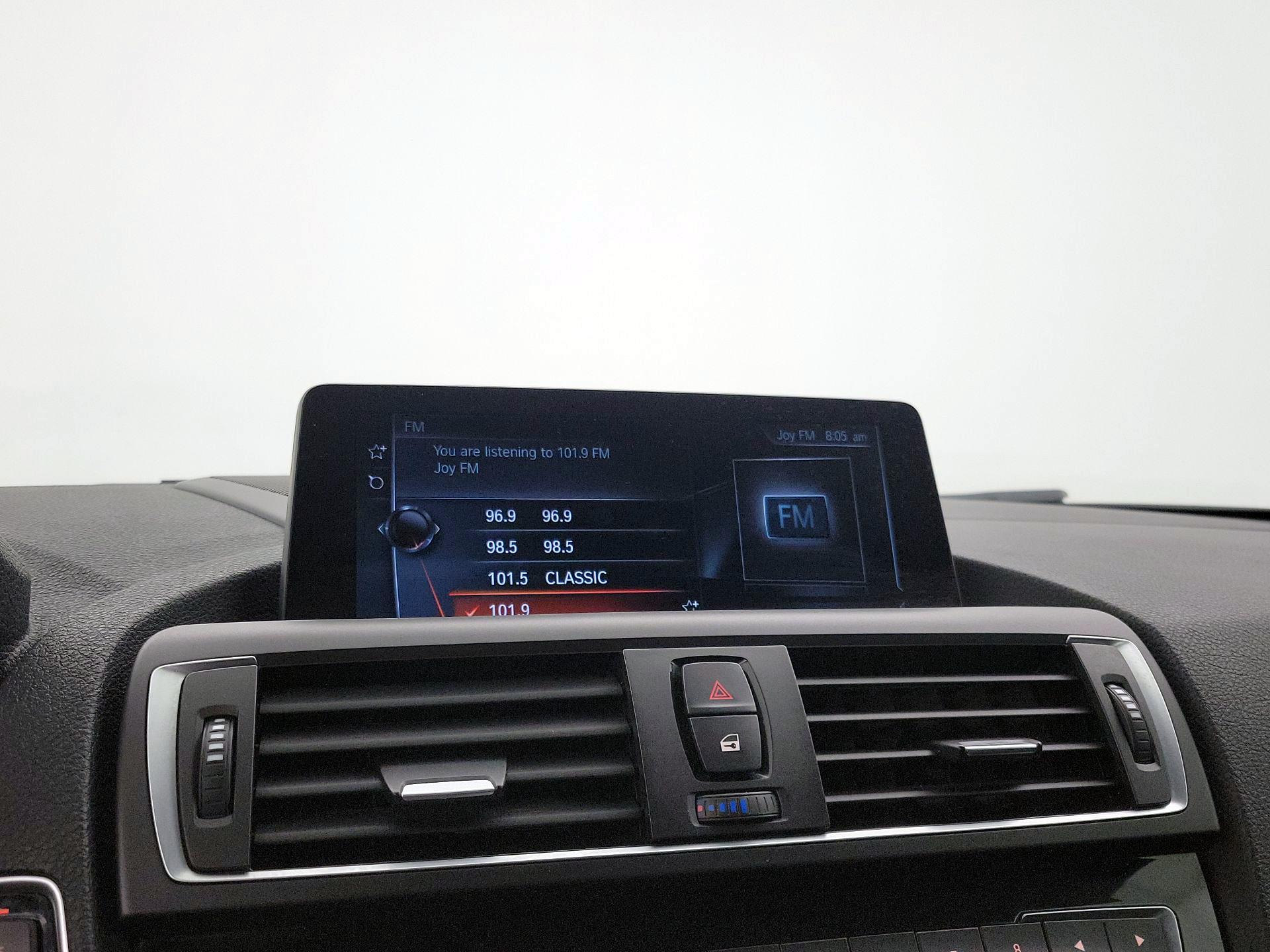 Thumbnail: 2017 BMW M2 - 16