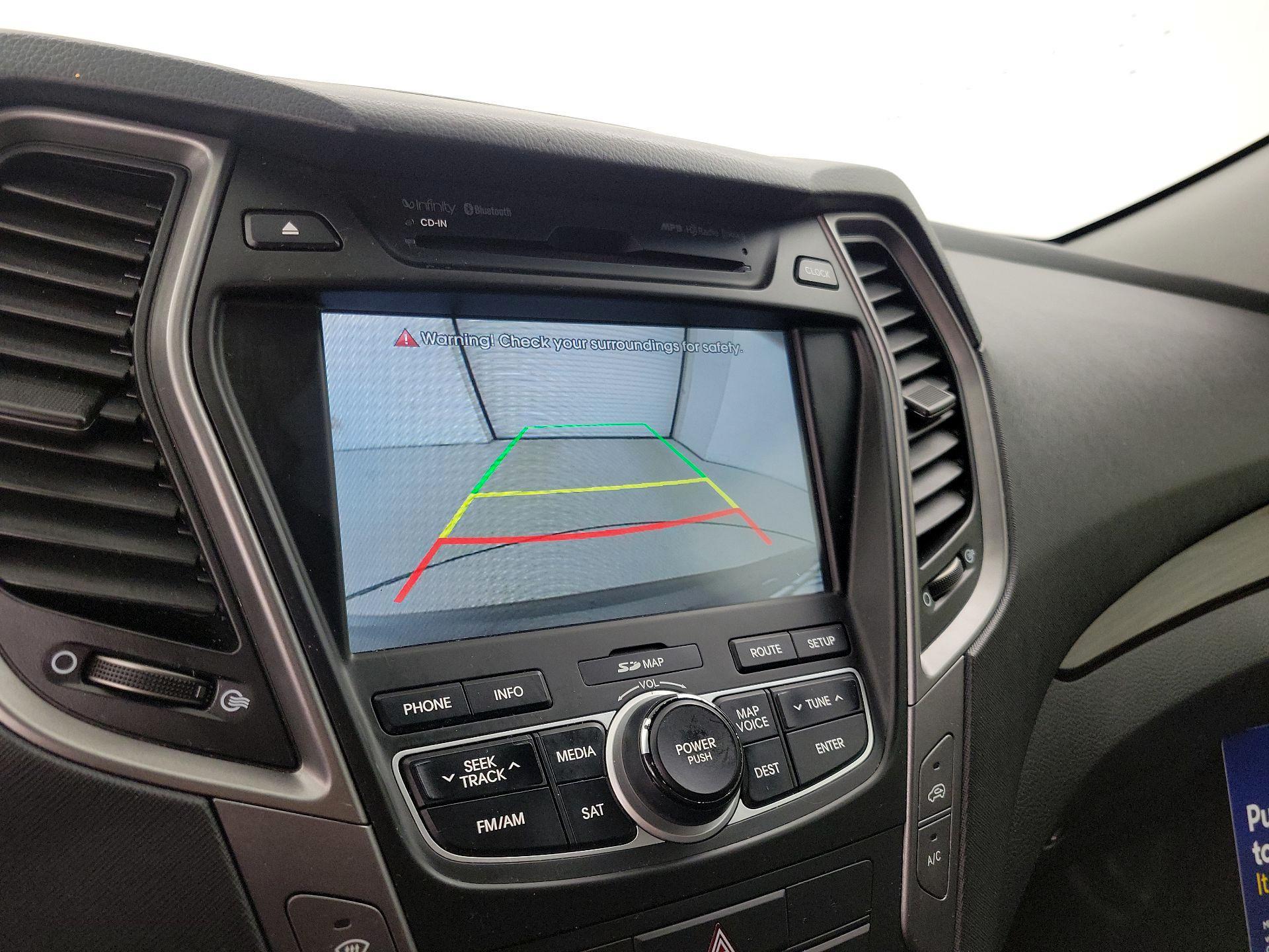 Thumbnail: 2014 Hyundai Santa Fe - 15