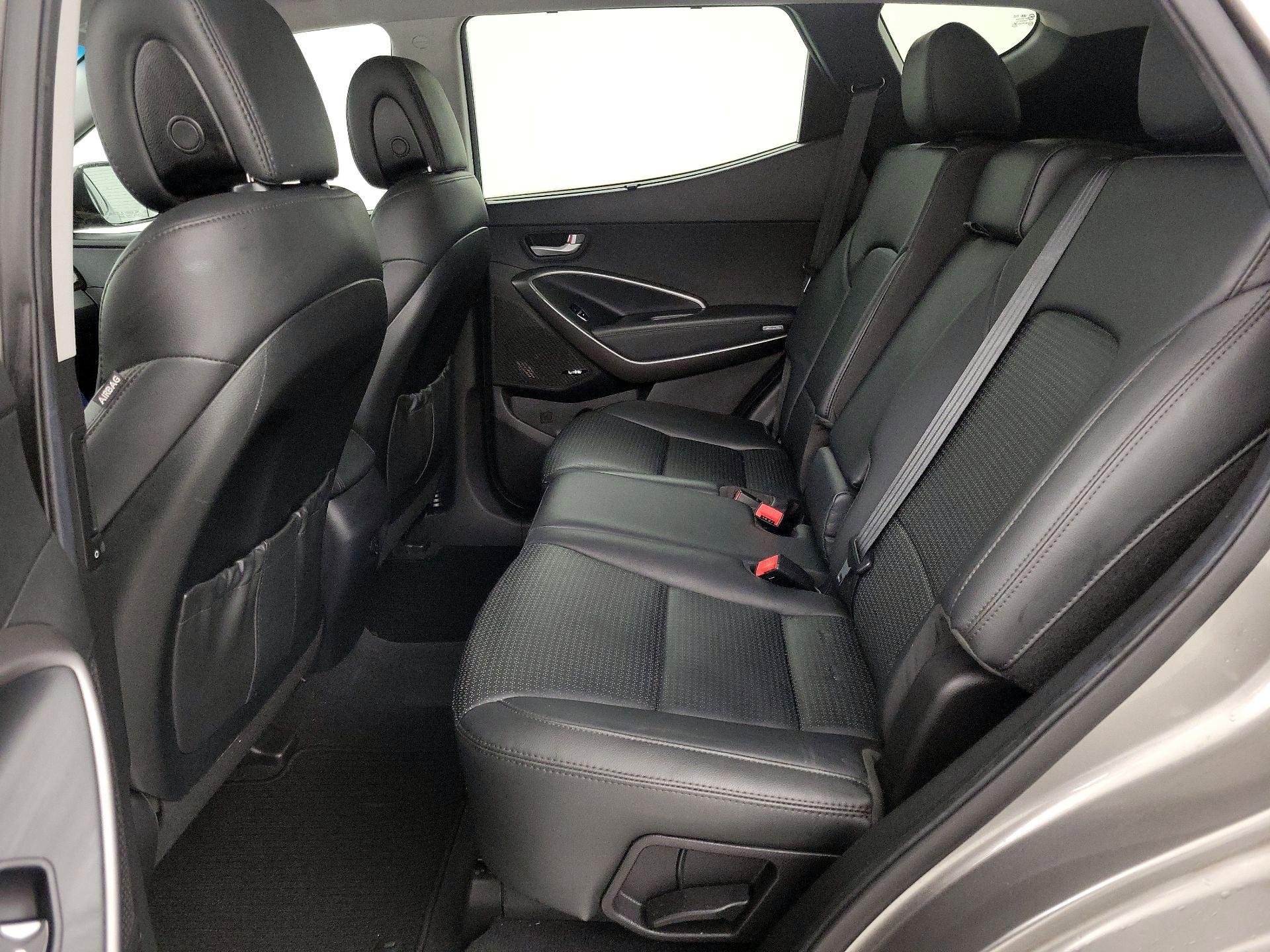 Thumbnail: 2014 Hyundai Santa Fe - 20