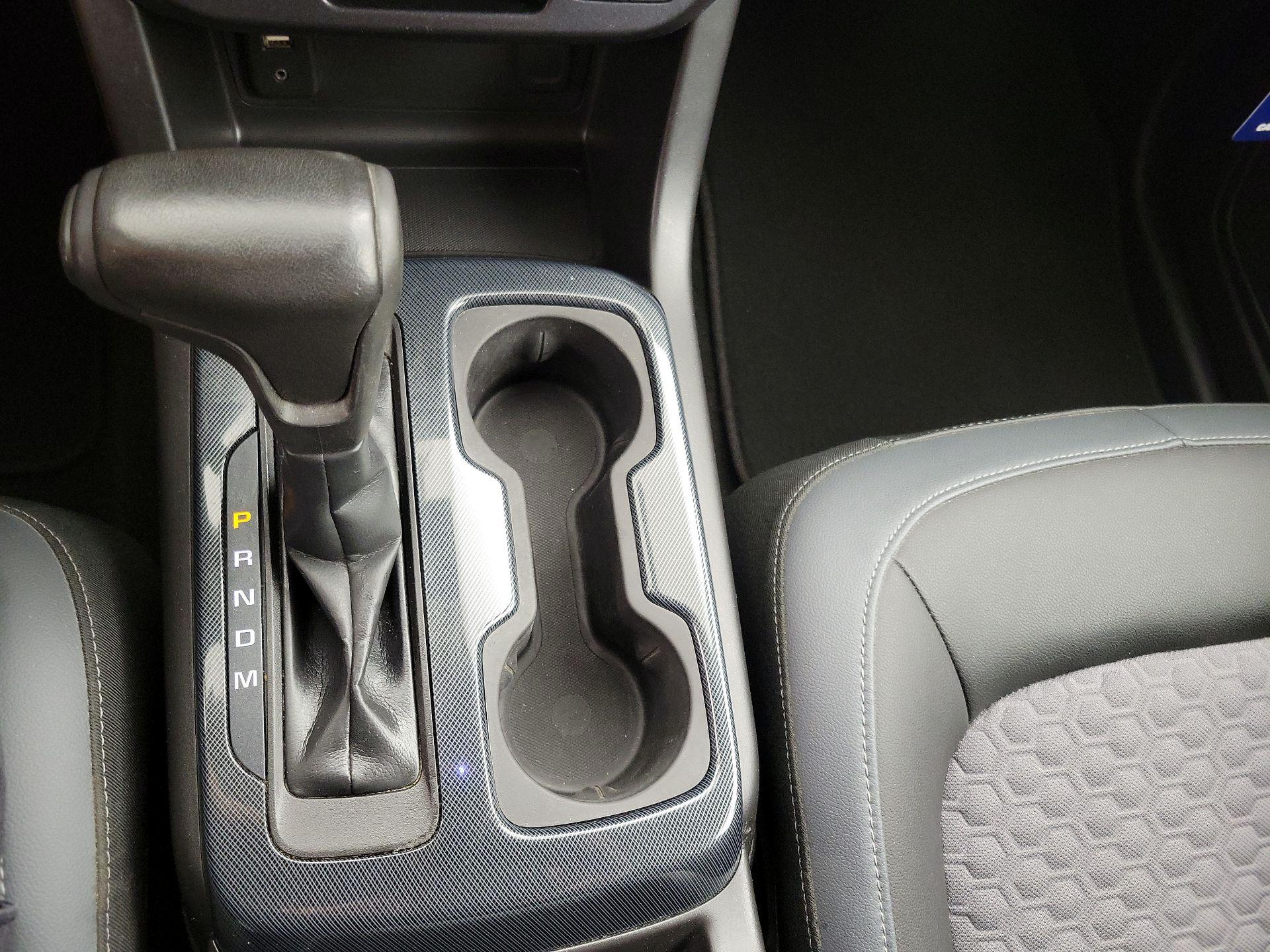Thumbnail: 2015 Chevrolet Colorado - 17