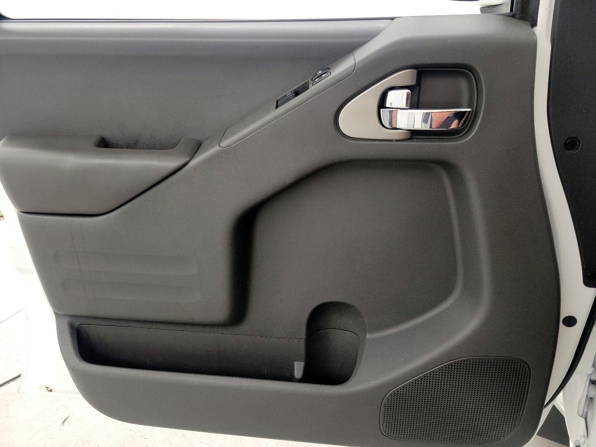 Thumbnail: 2017 Nissan Frontier - 12