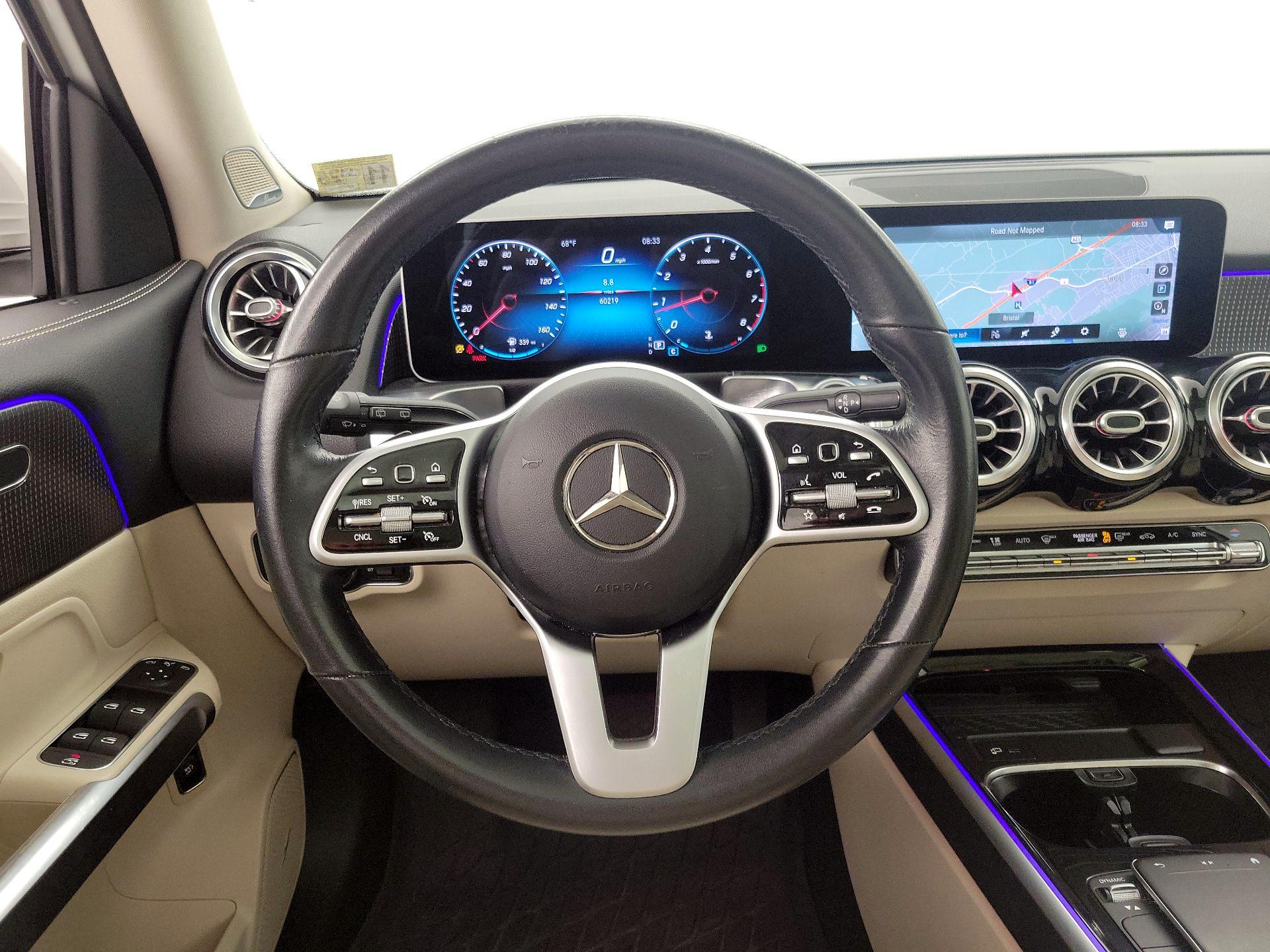 Thumbnail: 2021 Mercedes-Benz GLB - 10