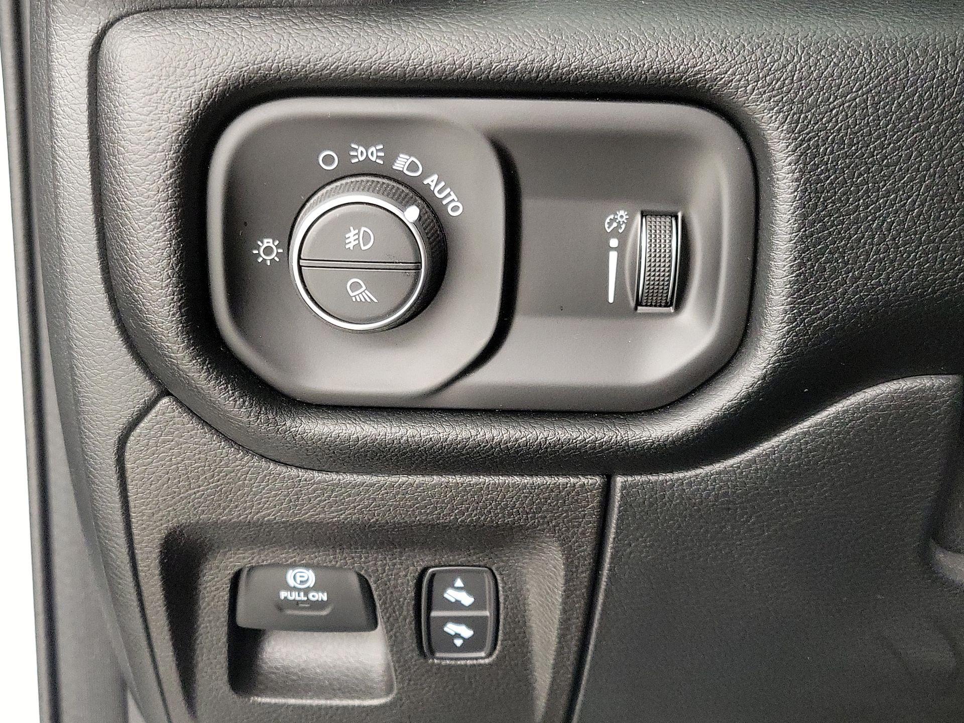 Thumbnail: 2022 RAM 1500 - 13