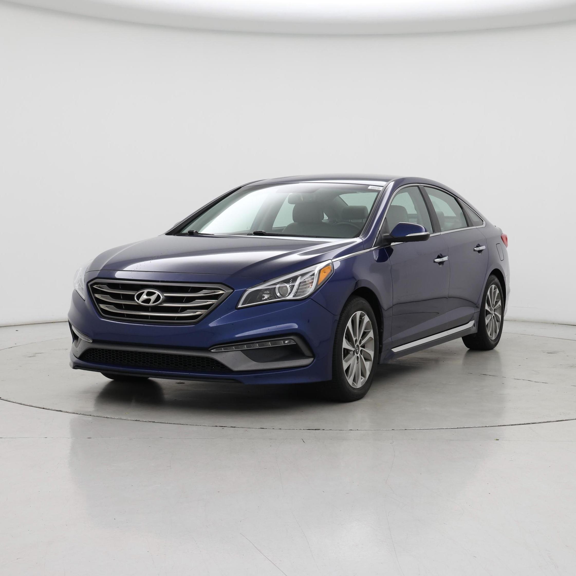 Thumbnail: 2015 Hyundai Sonata - 4